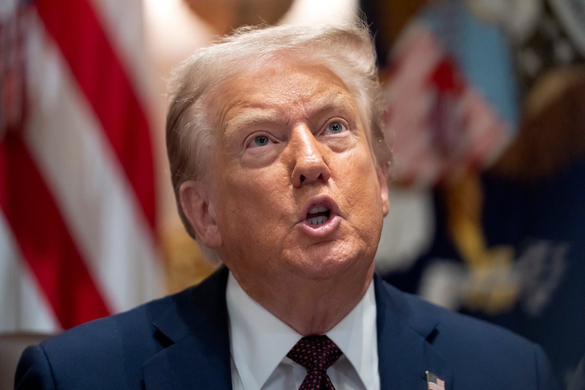 President Trump stops Kamala Harris’ Secret Service protection