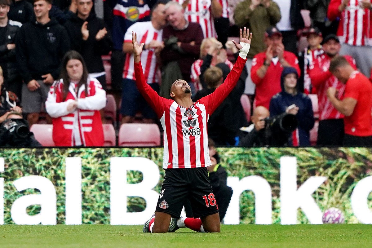 Wilson Isidor leaves it late to secure last-gasp victory for Sunderland