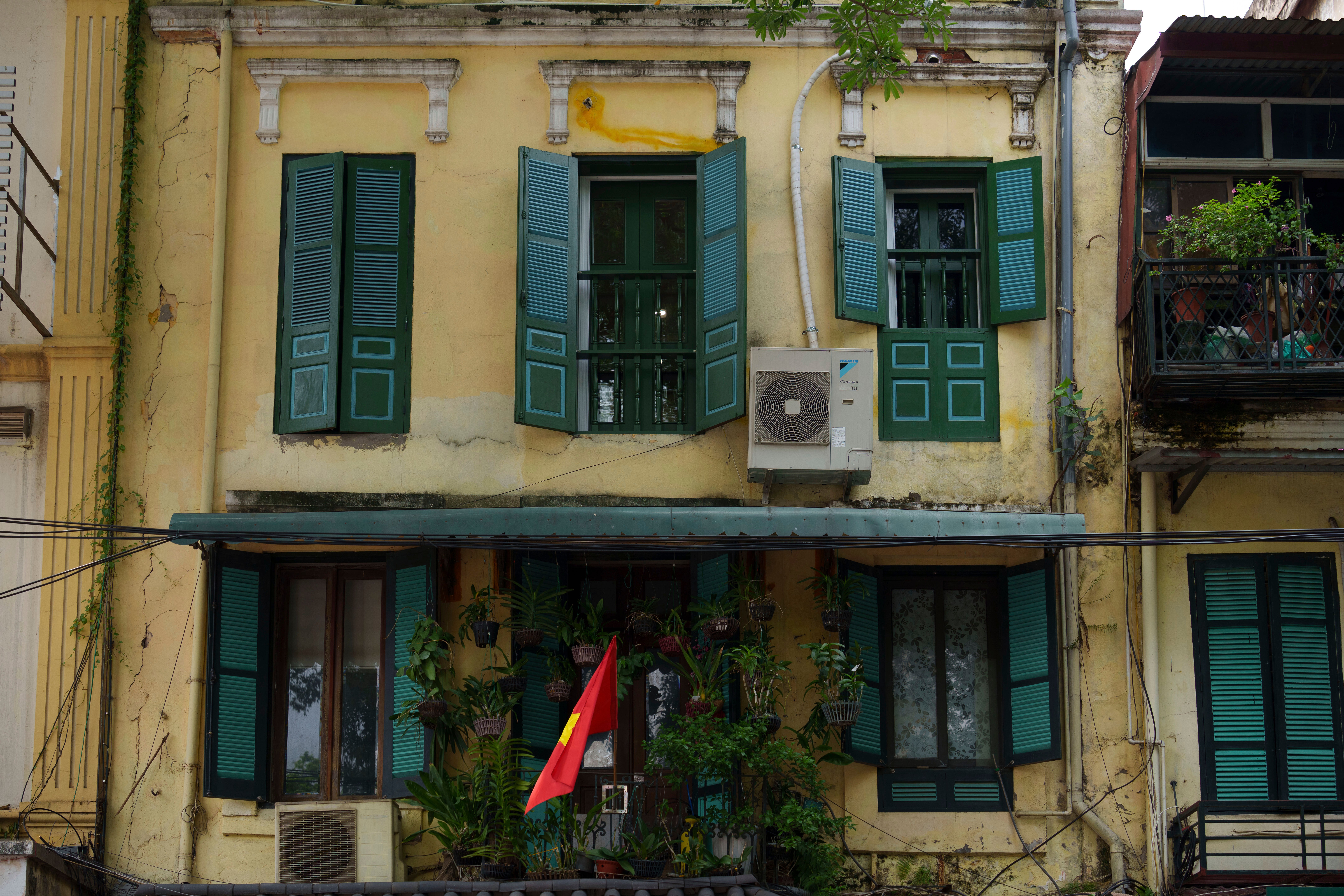 Vietnam Flag Photo Gallery
