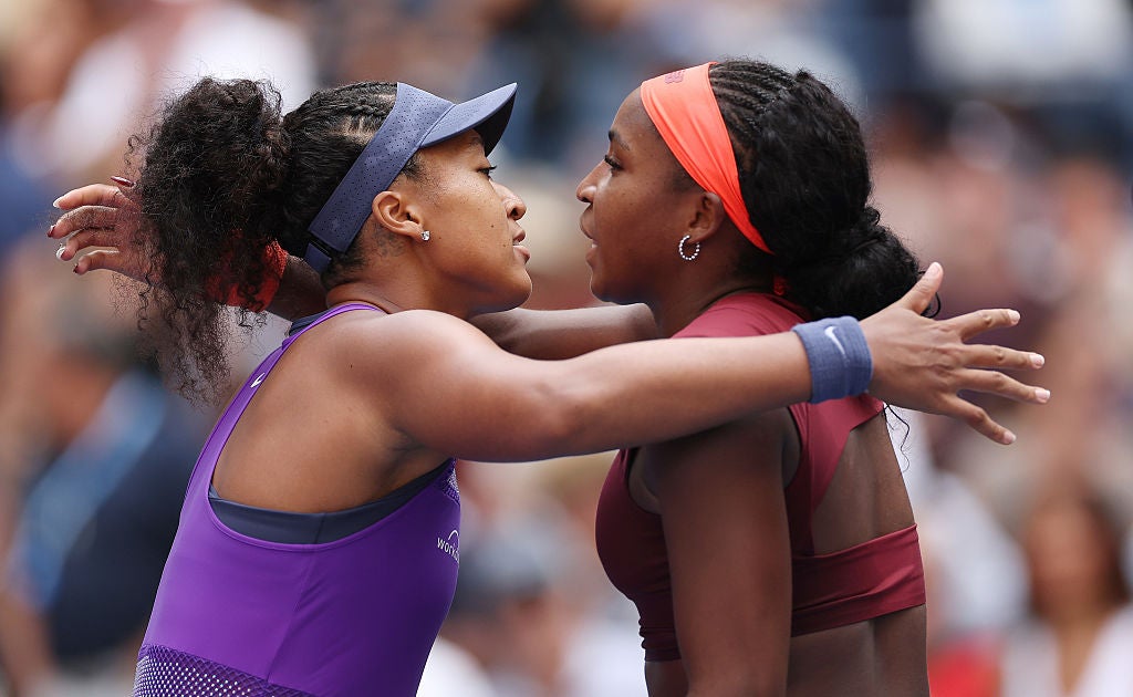Naomi Osaka derrotou Coco Gauff para retornar às quartas de final do US Open