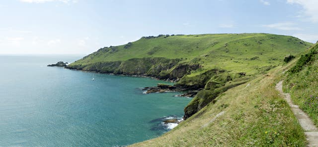 <p>The South Hams Way follows the South West Coast Path for 50 miles</p>