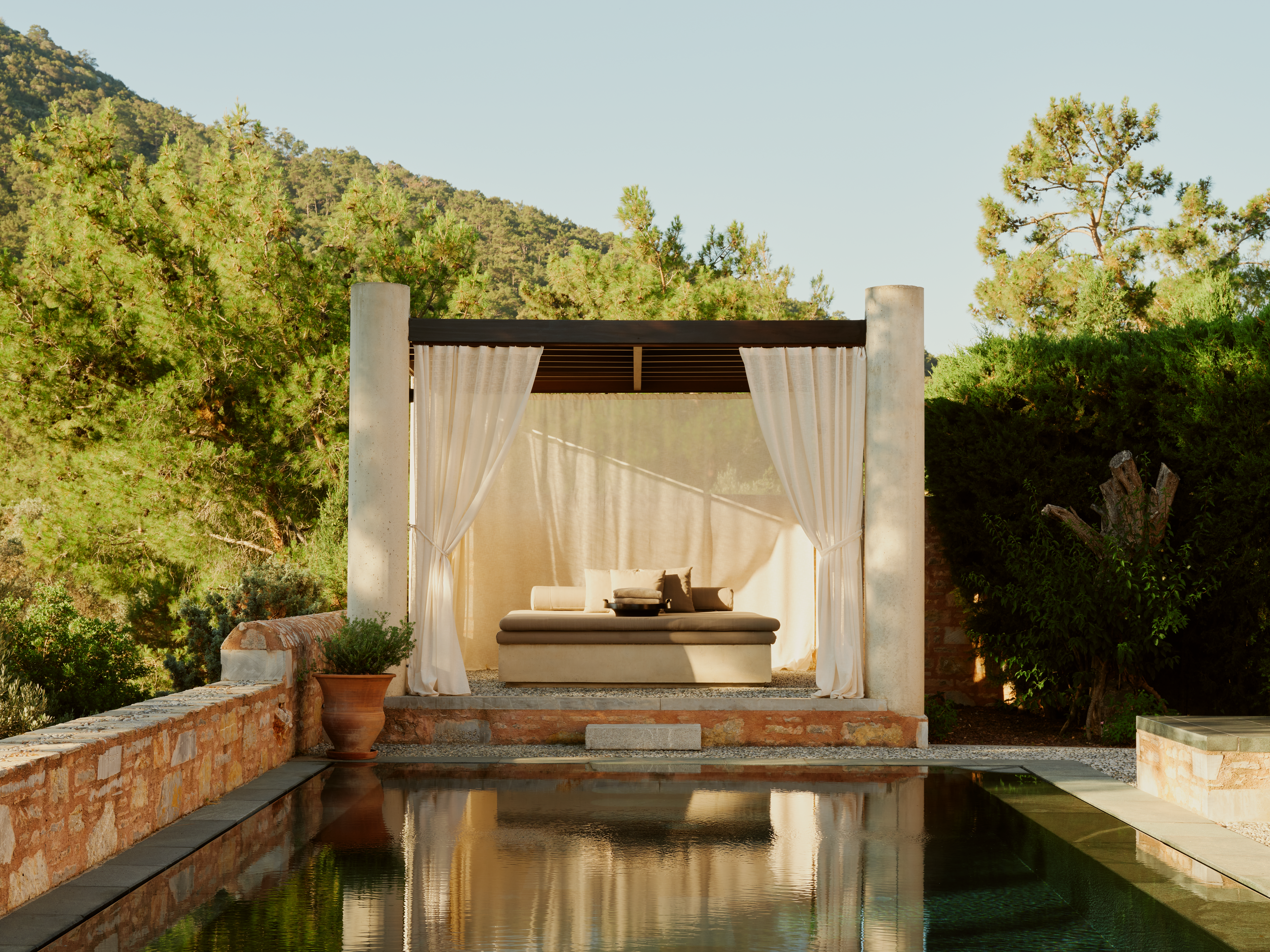 Find Turkish traditional design at Amanruya