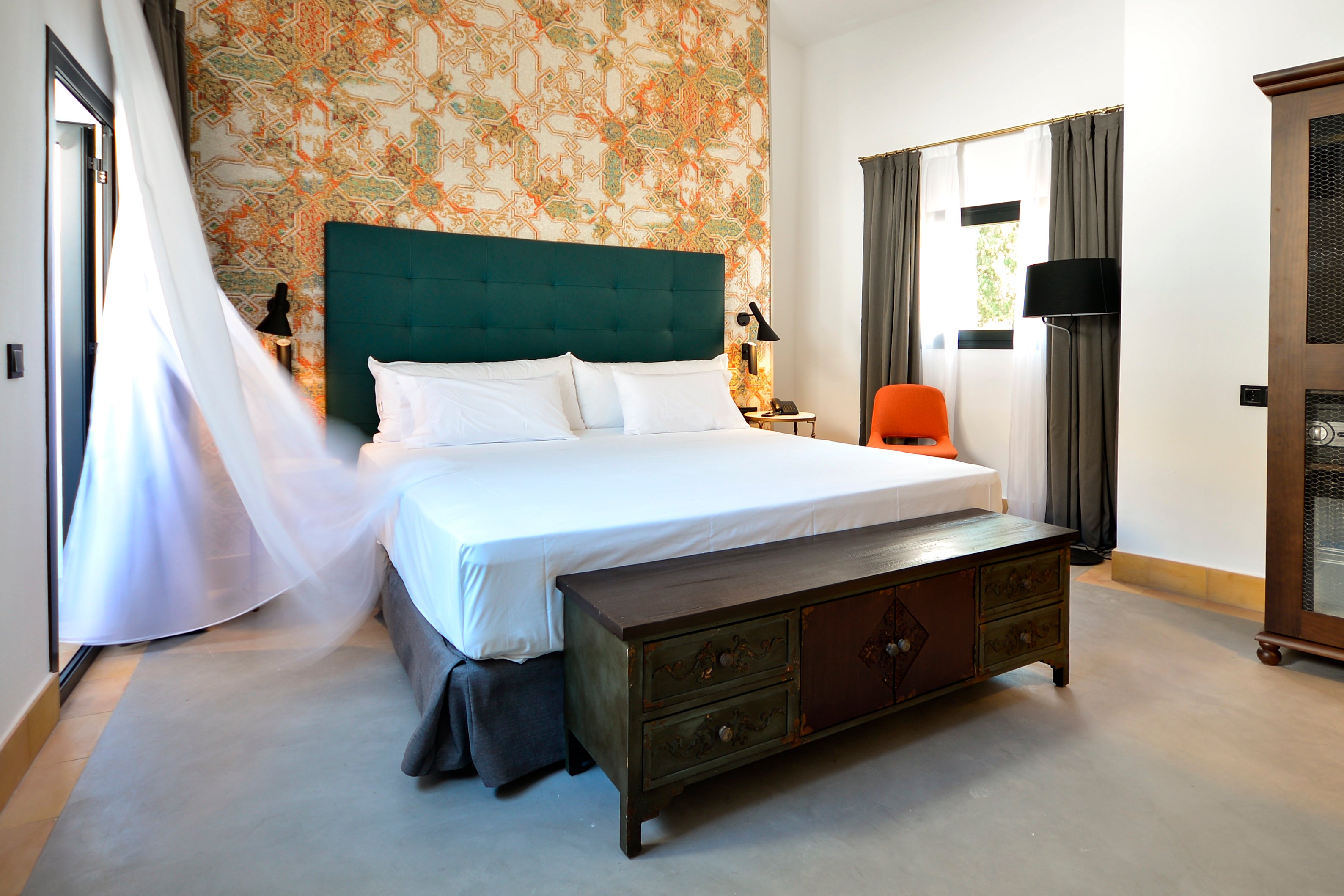 Legado Alcazar has views into the gardens of the royal palace