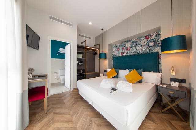 <p>Stay at one of these affordable hotels for a practical and convenient stay in Seville</p>