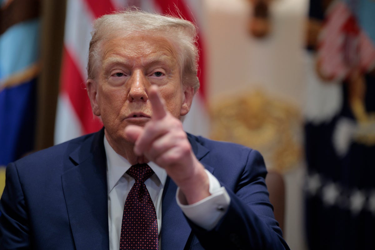 Trump announcement live updates: Trump to make Oval Office appearance amid speculation about health Trump announcement live updates: Trump to make Oval Office appearance amid speculation about health