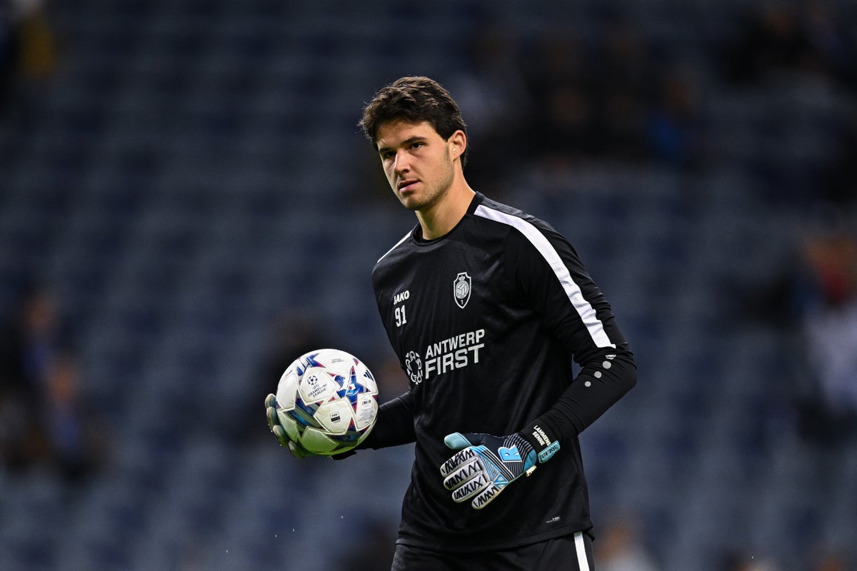 The goalkeeper defying xG models and a penalty king: Why Man United gambled on Senne Lammens’ raw talent