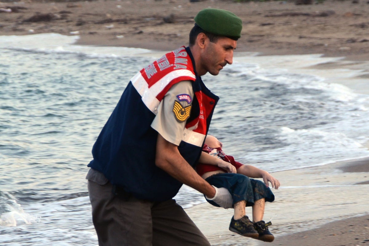 Ten Years Ago A Picture Of A Drowned Two year Old Alan Kurdi Shocked ten-years-ago-a-picture-of-a-drowned-two-year-old-alan-kurdi-shocked