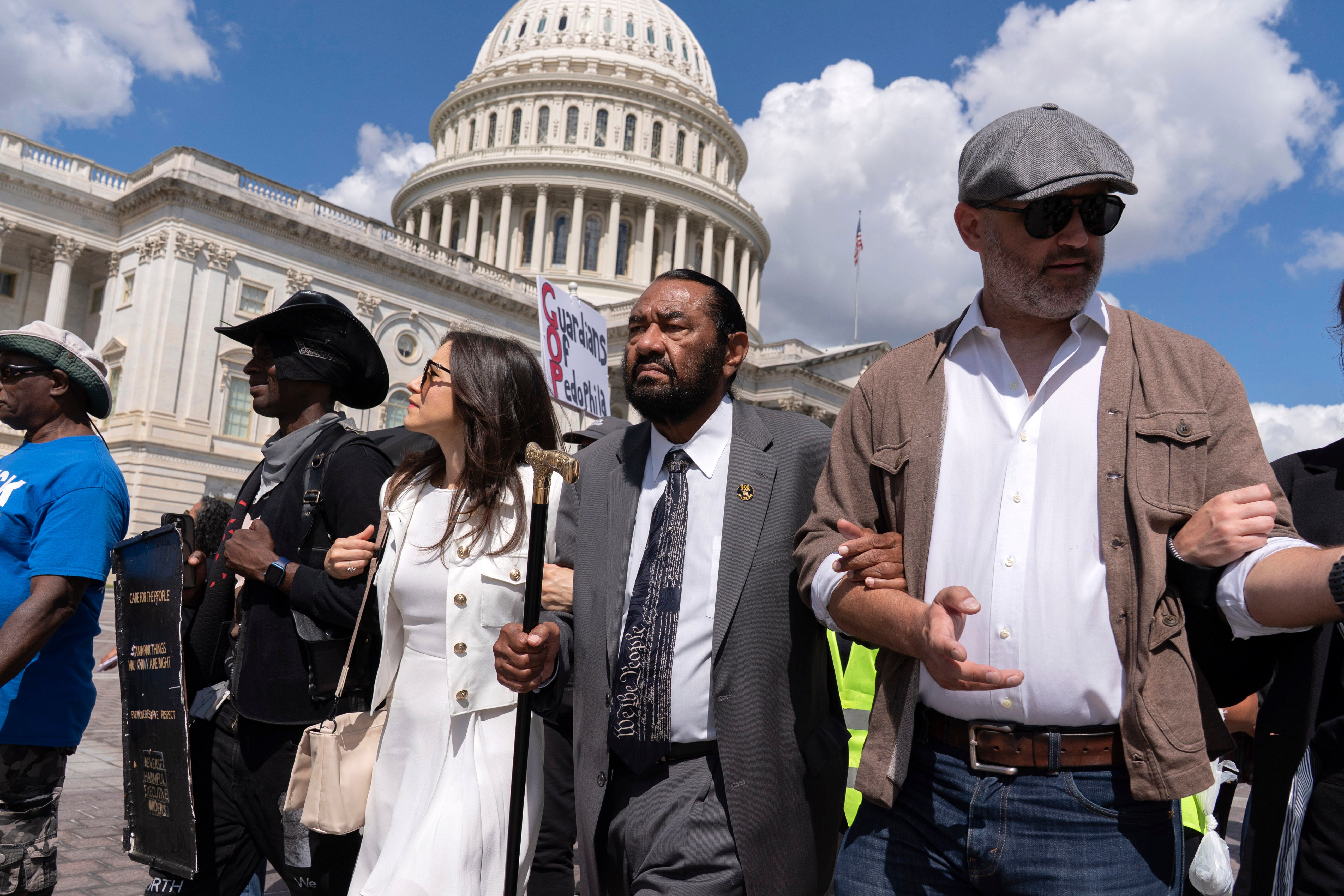 APTOPIX DC Federal Intervention