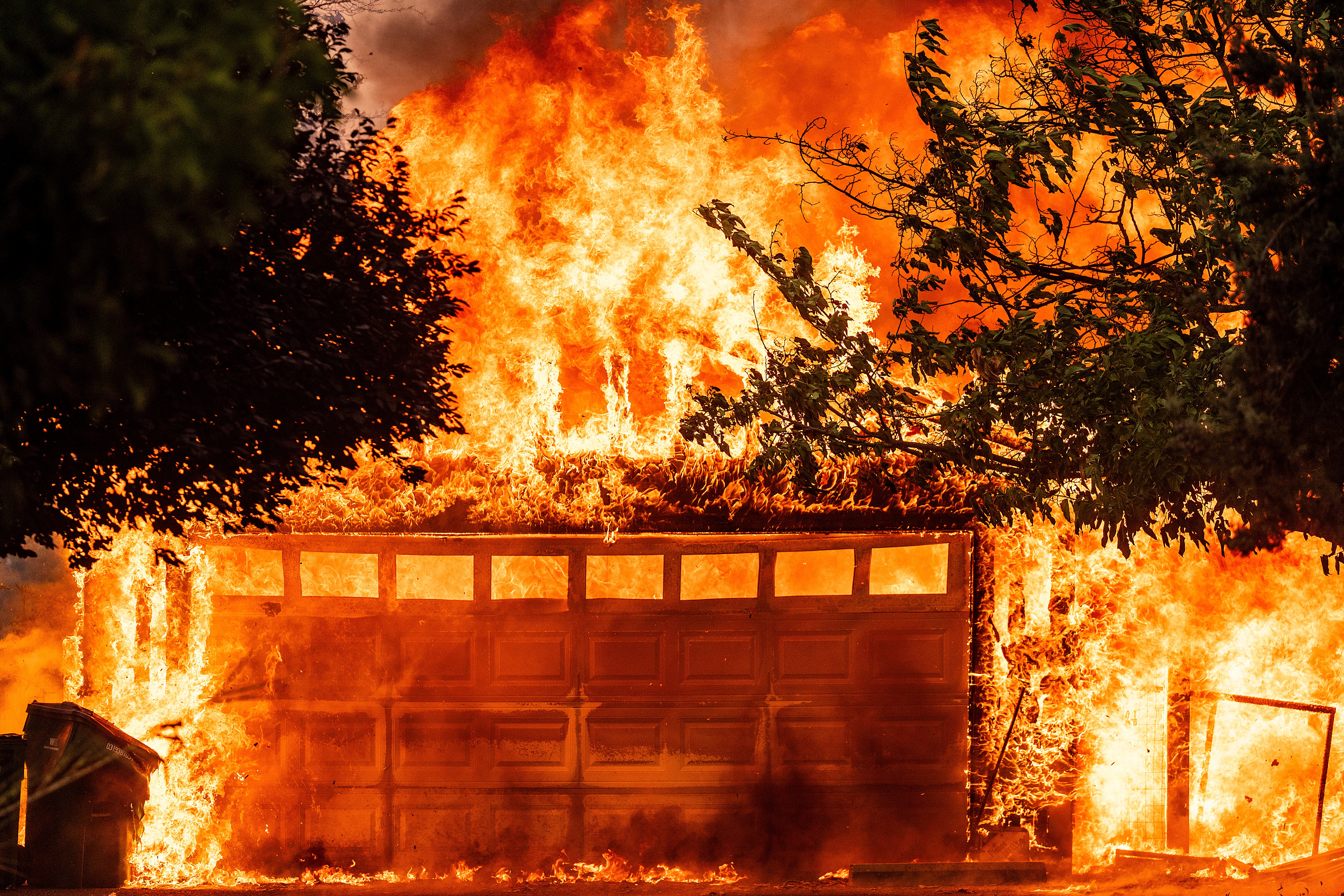 APTOPIX California Extreme Weather Wildfires