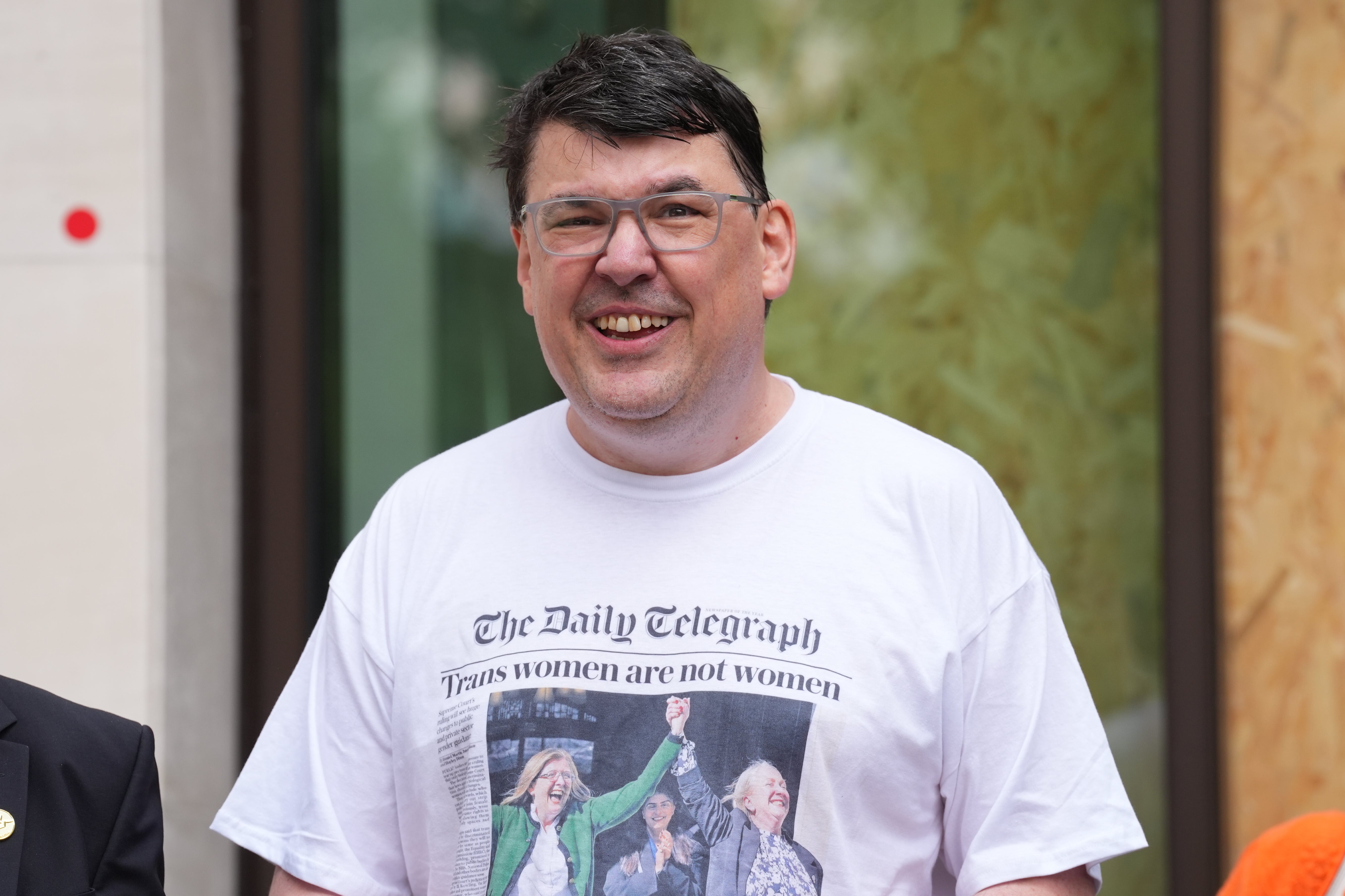 Graham Linehan was detained by five officers at Heathrow airport