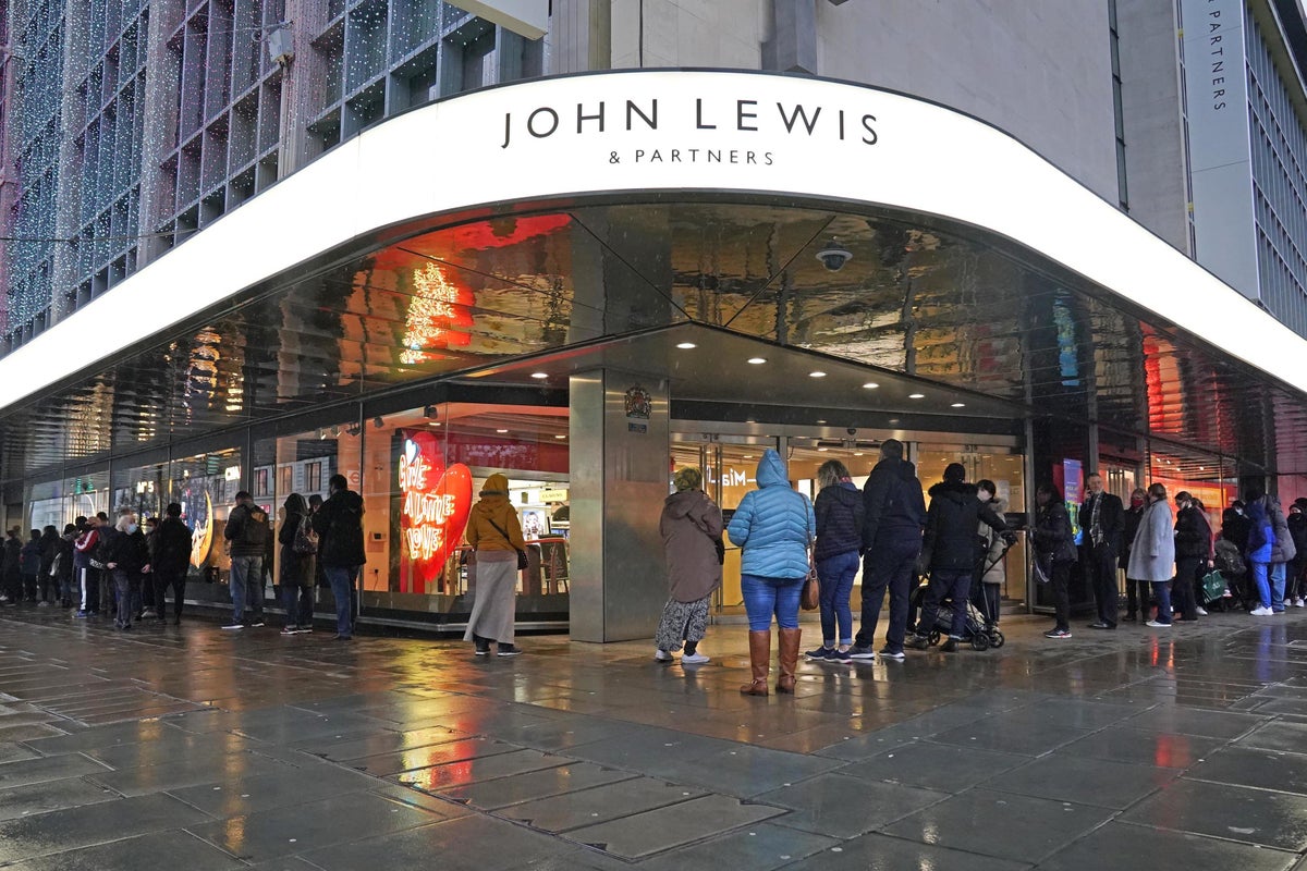 Topshop returning to UK high streets in John Lewis stores