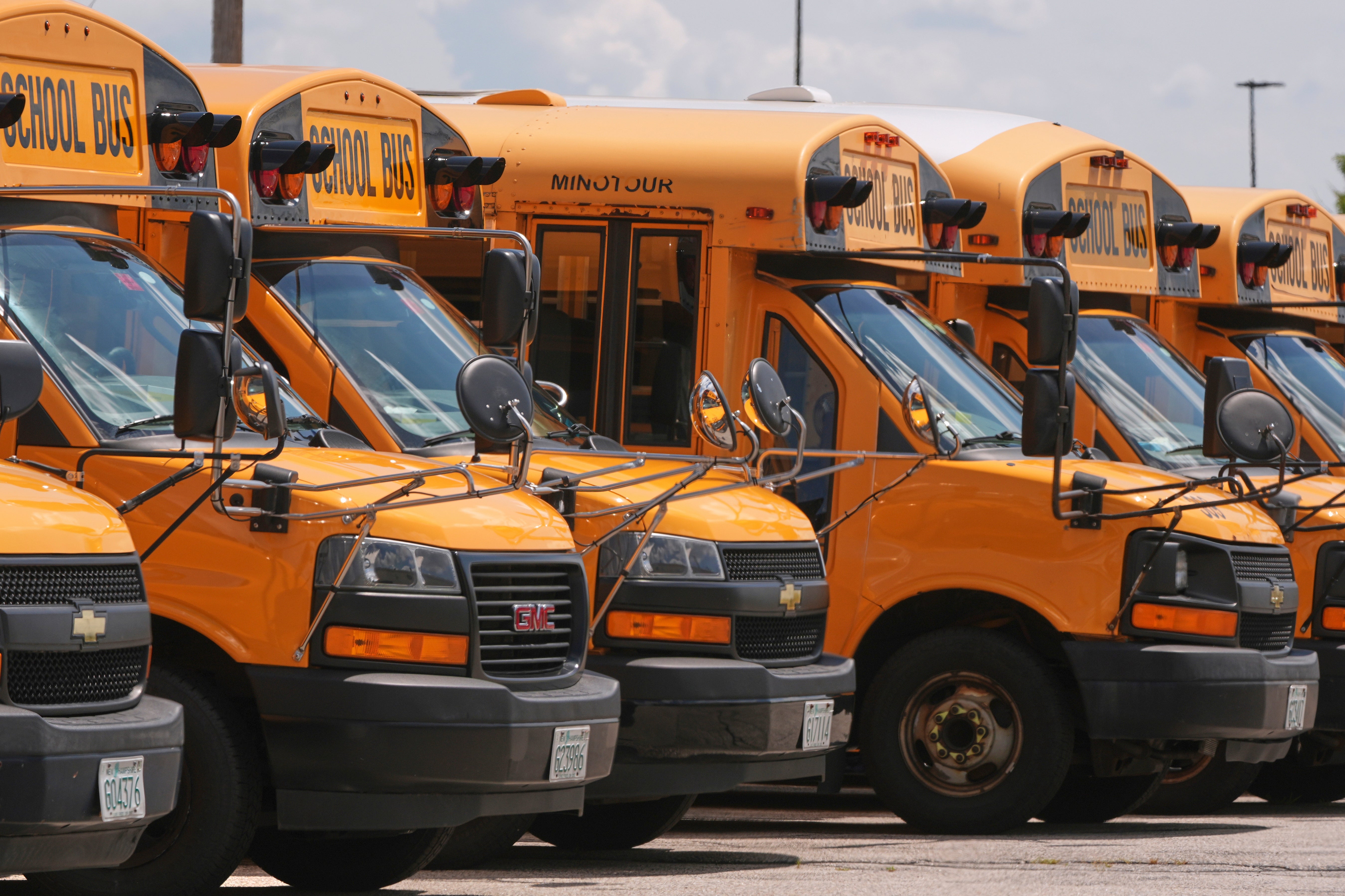 EEUU EDUCACION TRANSPORTE