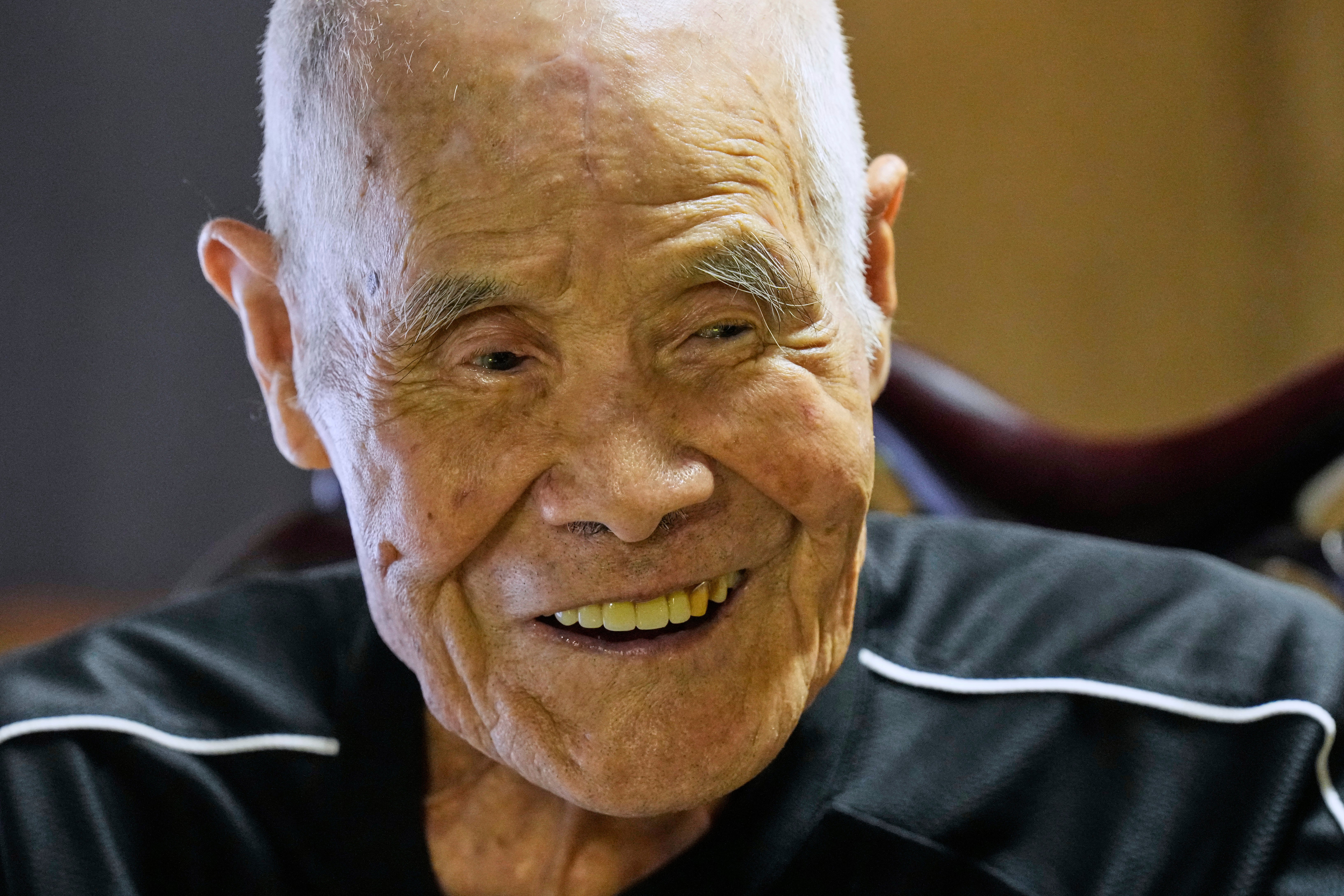 ASI-GEN JAPÓN-MONTE FUJI-ESCALADOR