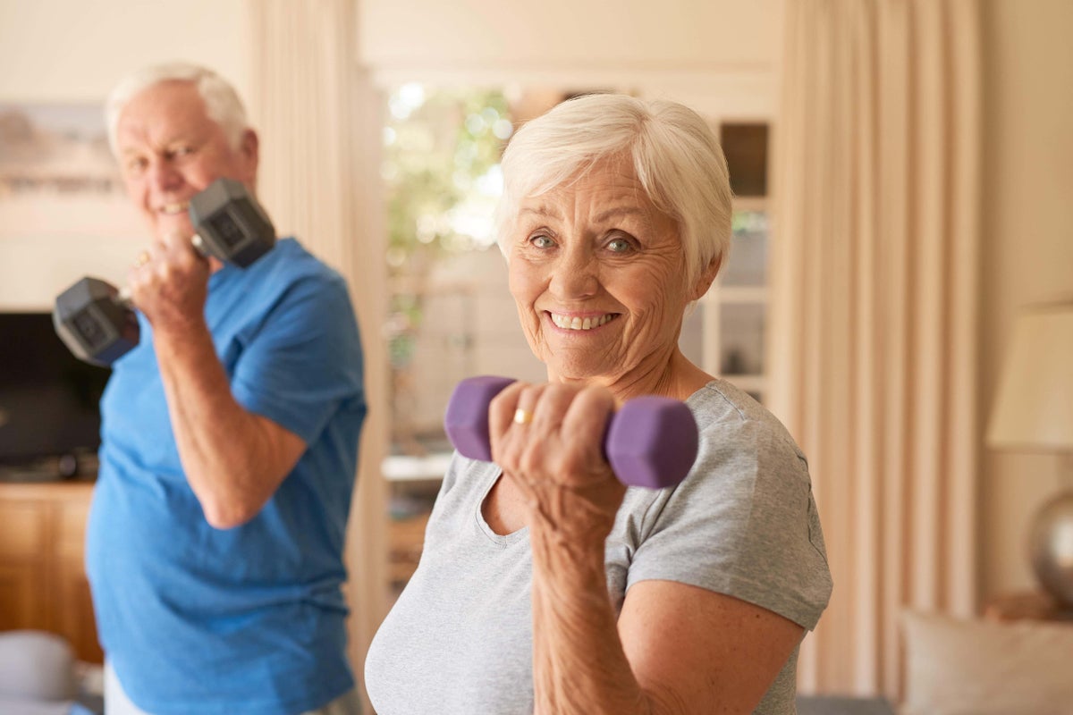 7 mistakes to avoid when starting strength training as a senior