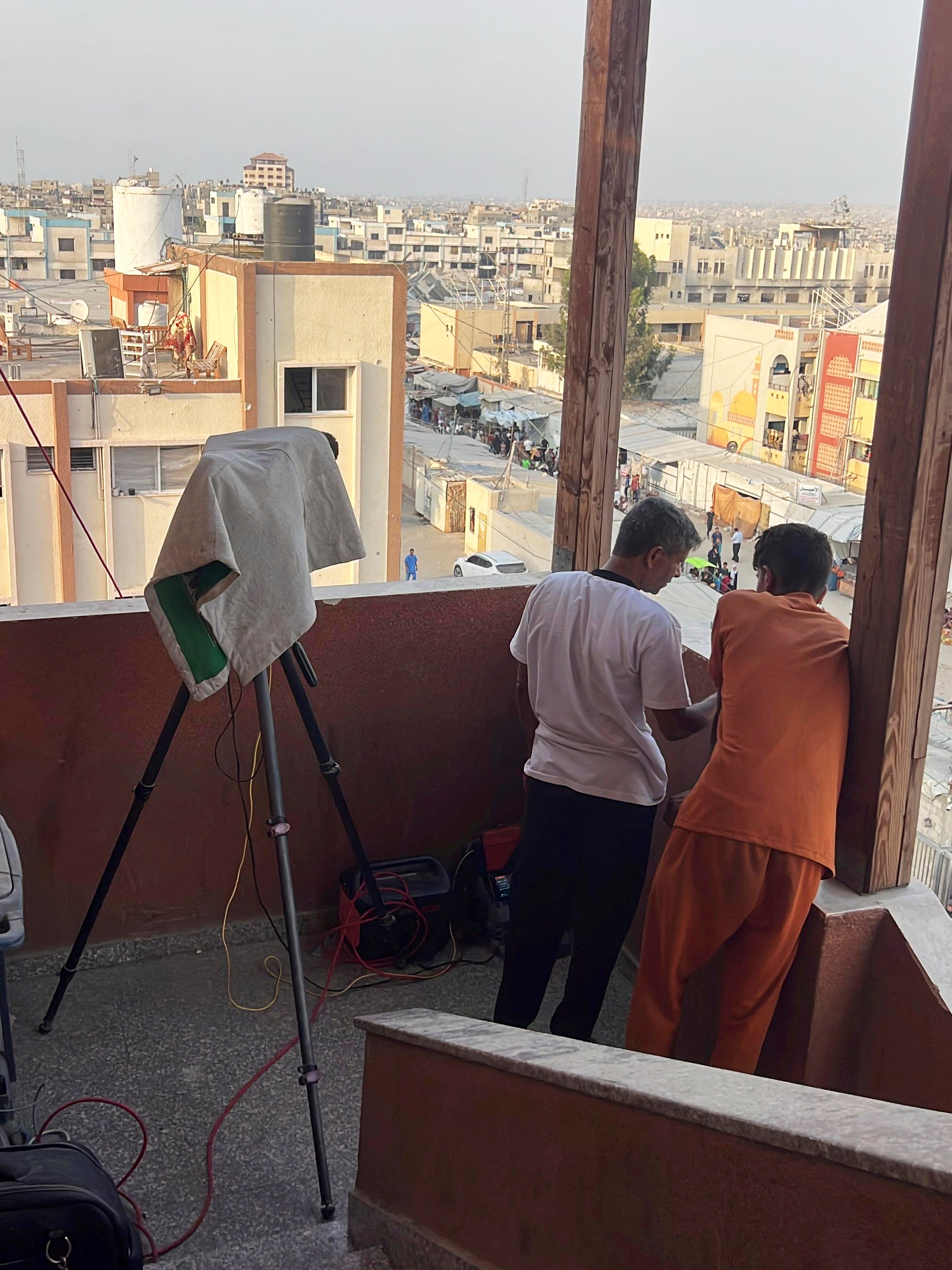 Mideast Wars Strike on Hospital