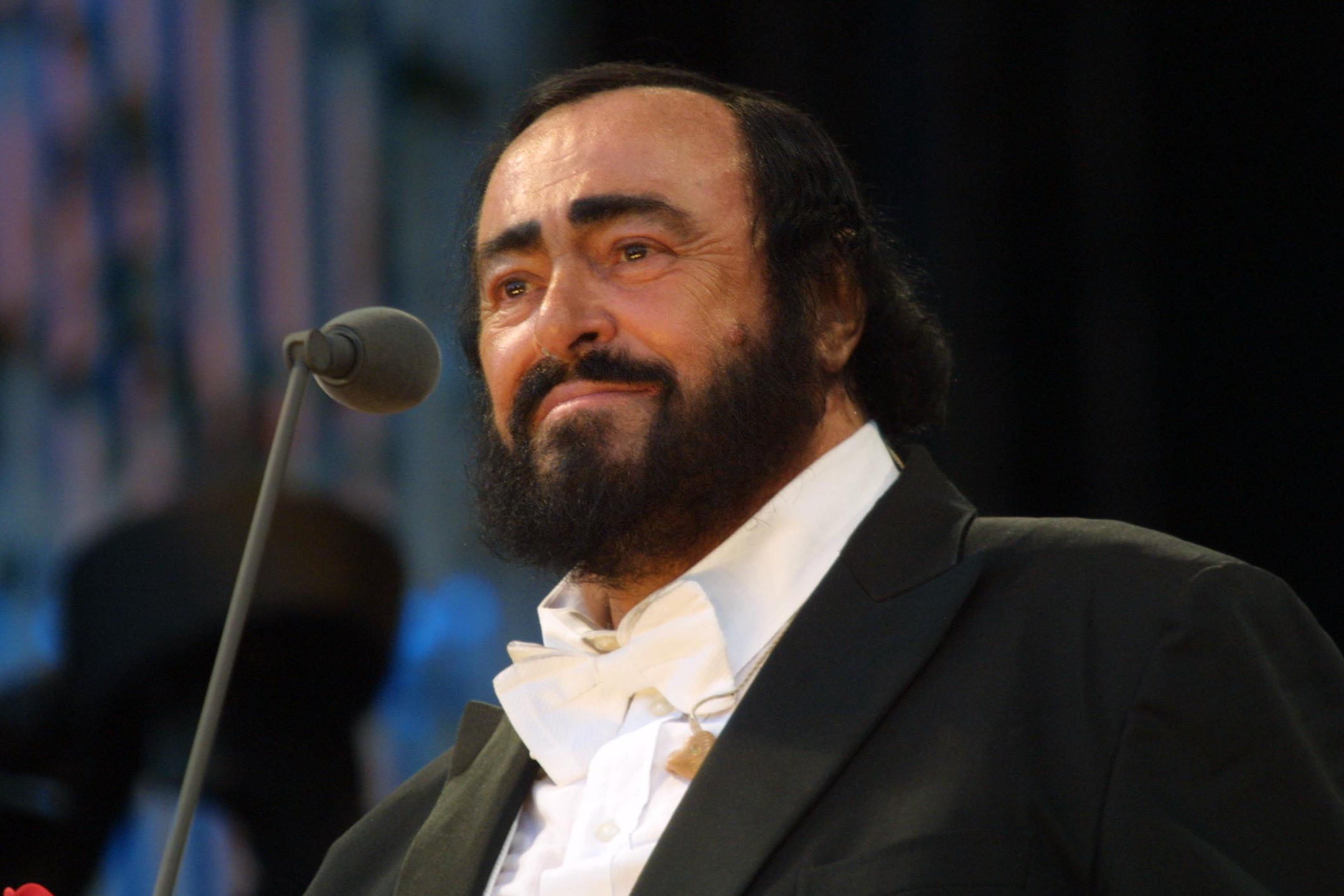 Reporters aboard Air Force One were also treated to Luciano Pavarotti’s Nessun Dorma