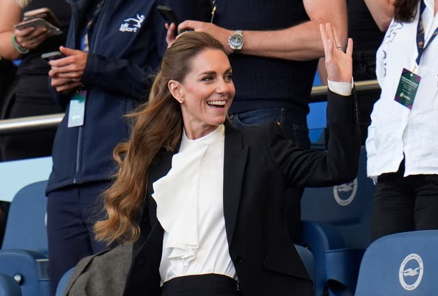 <p>The Princess of Wales takes her seat in the stands before the second half during the Women's Rugby World Cup 2025</p>