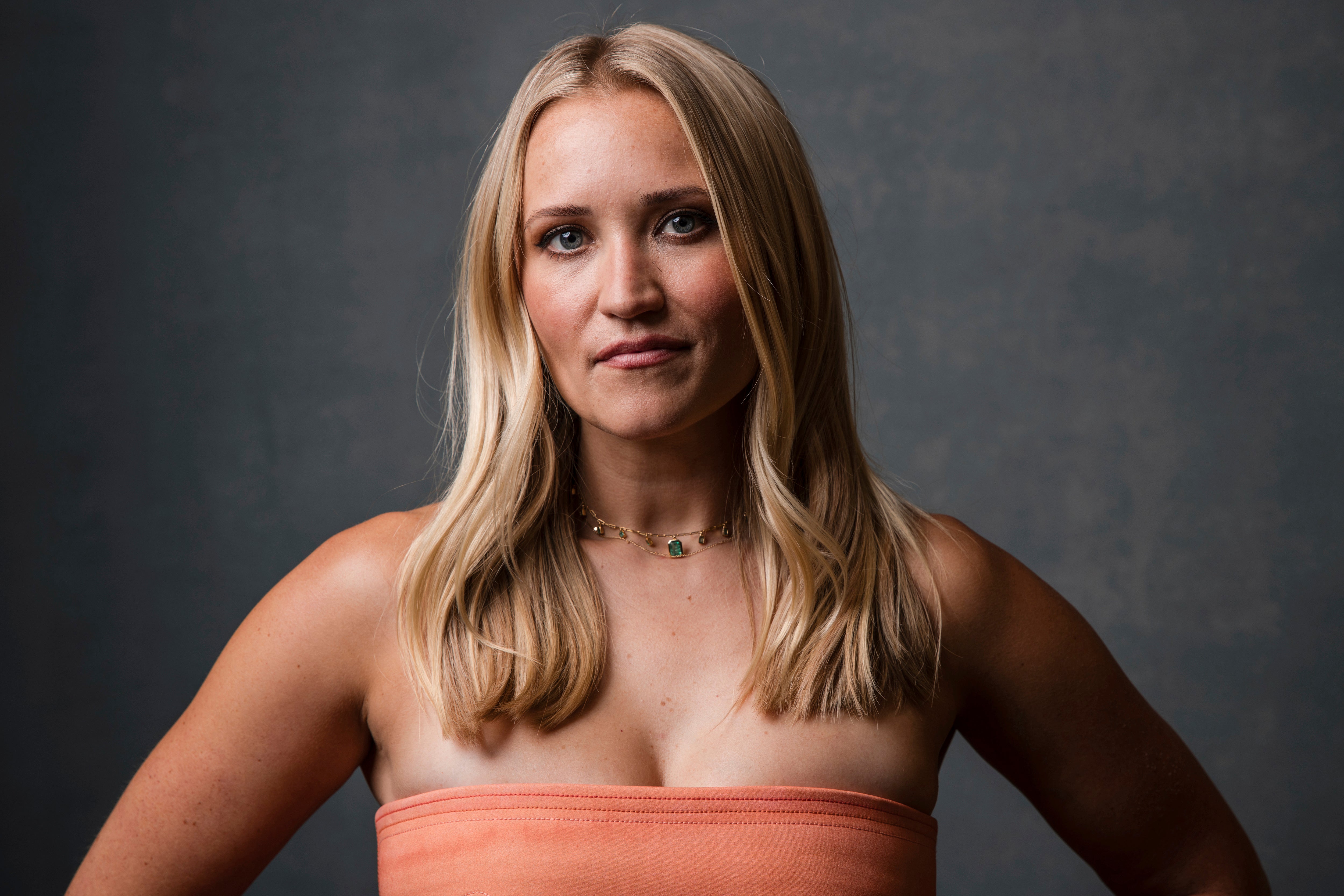 Emily Osment veio à fama em Hannah Montana, do Disney Channel