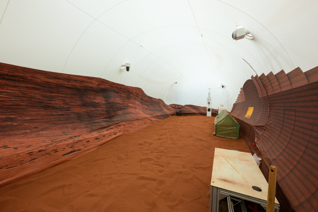 <p>Nasa volunteers will participate in simulated walks on the surface of Mars in the Crew Health and Performance Analog</p>