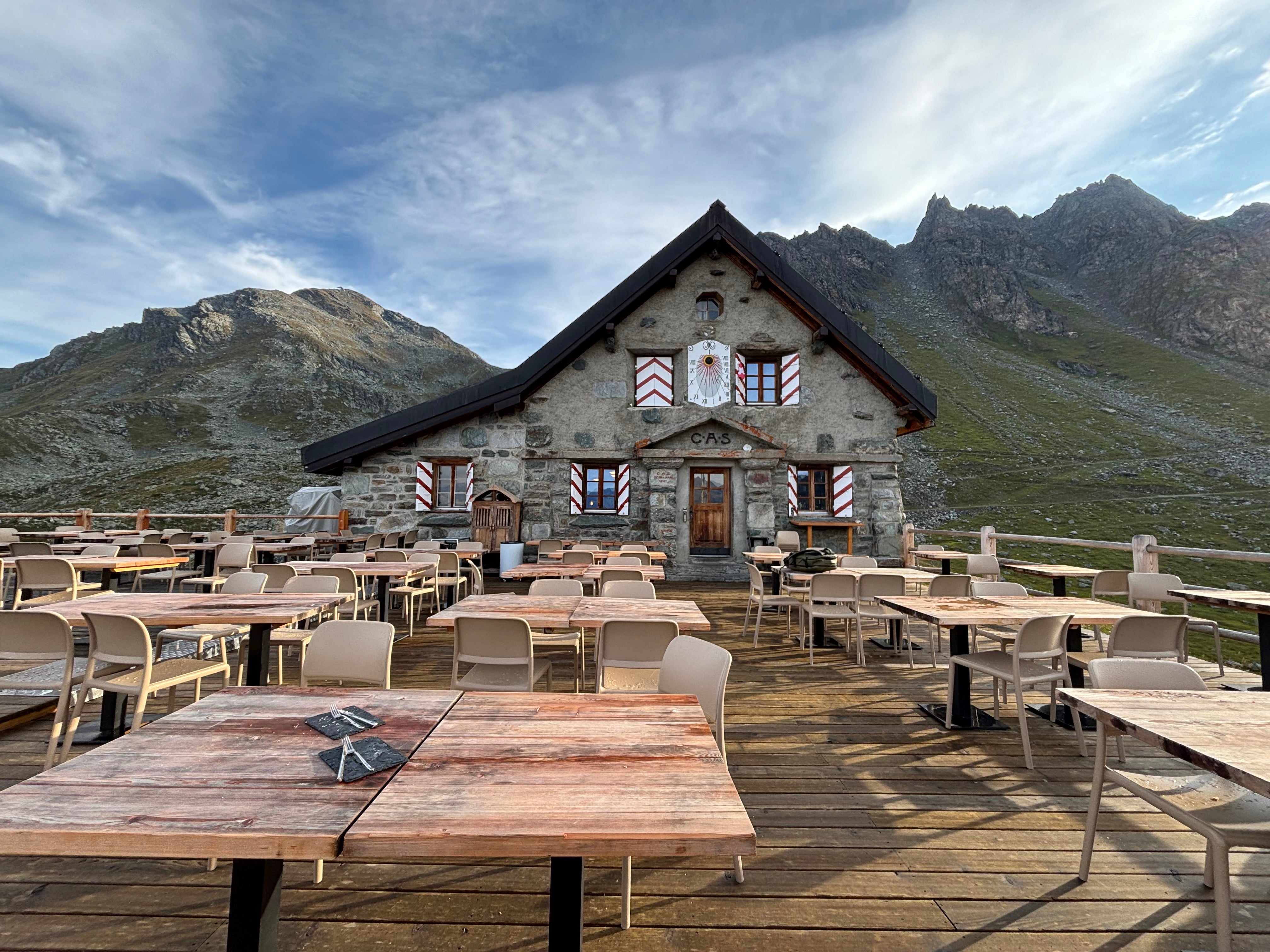 Cabane Mont Fort