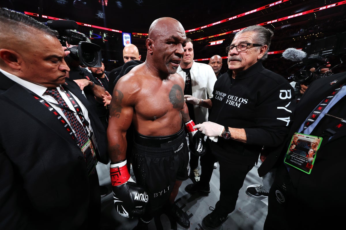 Mike Tyson makes Canelo vs Crawford prediction: ‘Doesn’t look like it will happen’