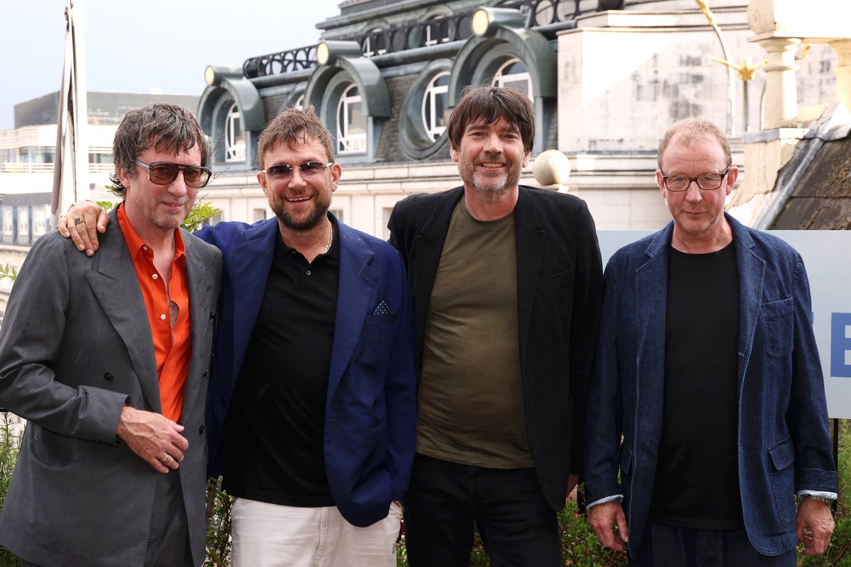 Dave Rowntree says Oasis question ‘always makes him laugh’ Dave Rowntree says Oasis question ‘always makes him laugh’