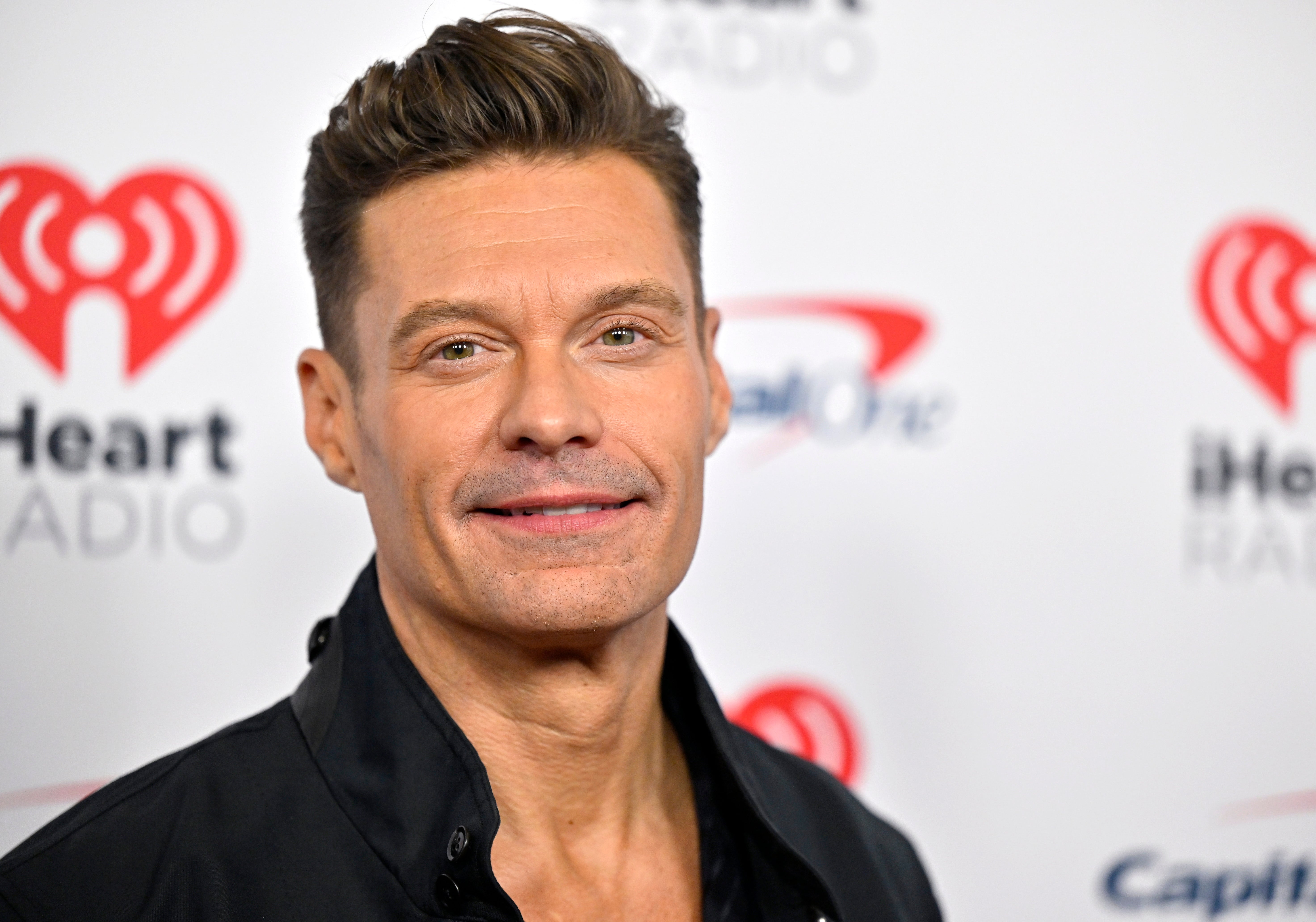 Ryan Seacrest sediará a 24ª temporada de 'American Idol', confirma o ABC