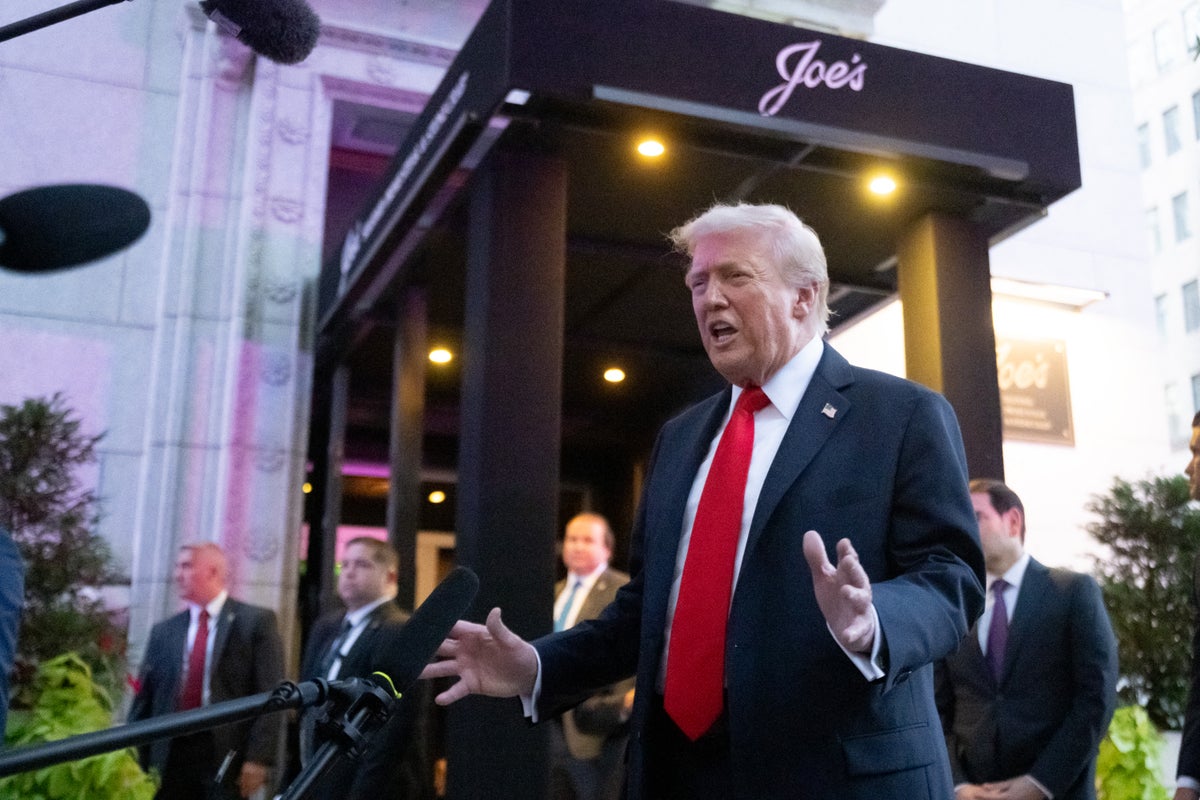 Trump live: Oversight Committee chair says he takes president at his word over Epstein signature Trump and the White House intensify their pushback over the bawdy letter inside Epsteins birthday book
