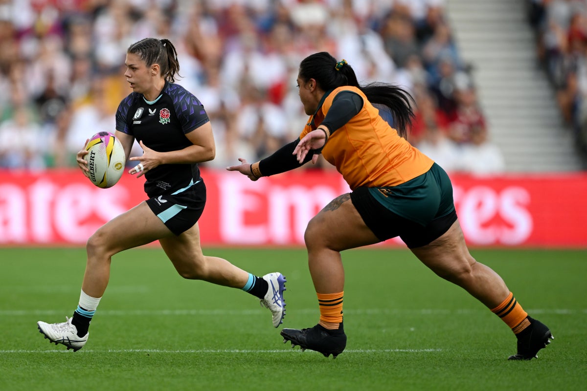England turn to ‘Miss Versatility’ with Ellie Kildunne ruled out of World Cup quarter-final