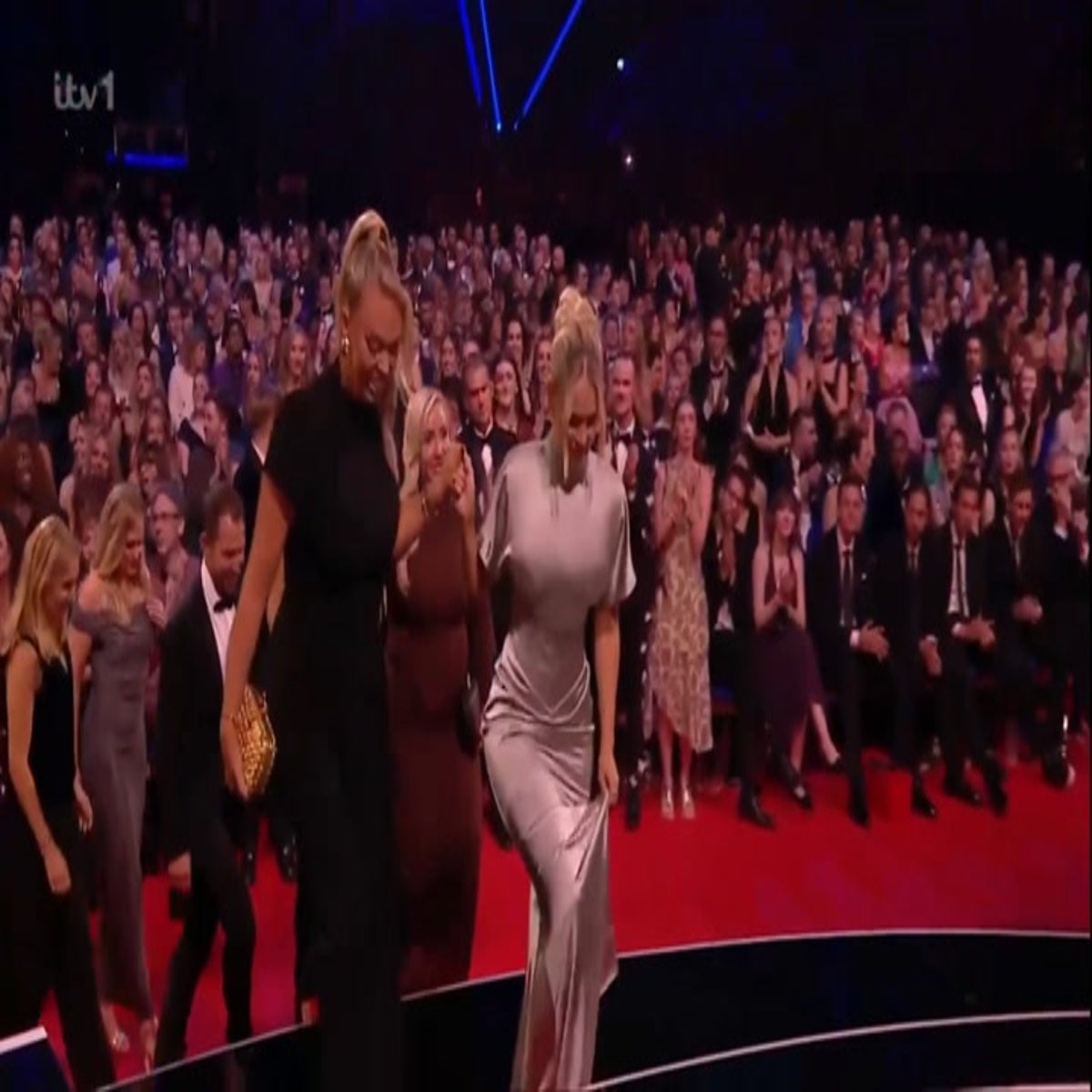Molly-Mae suffers wardrobe mishap as she collects NTA for