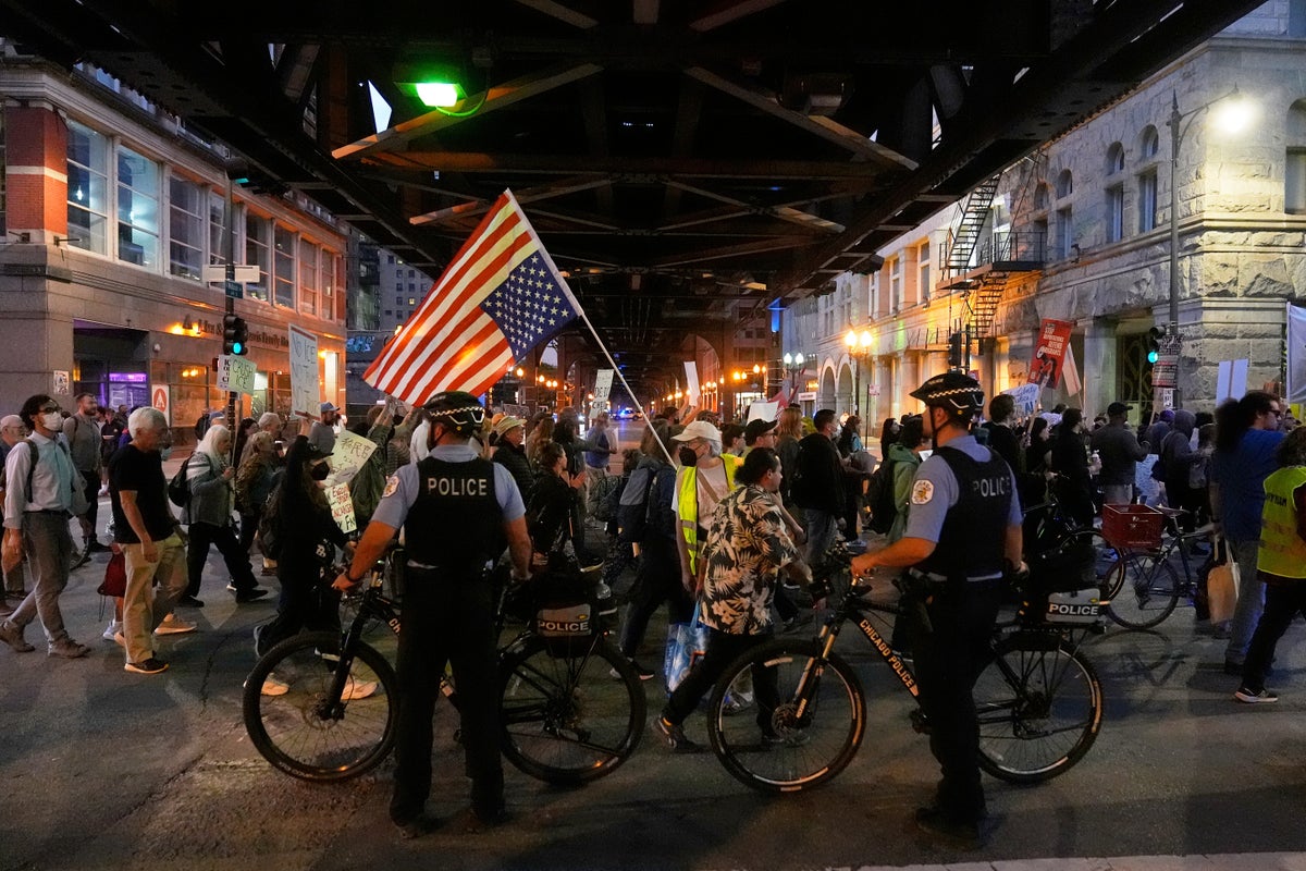 ICE Officer Seriously Injured, Immigrant Killed During Chicago Traffic Stop
