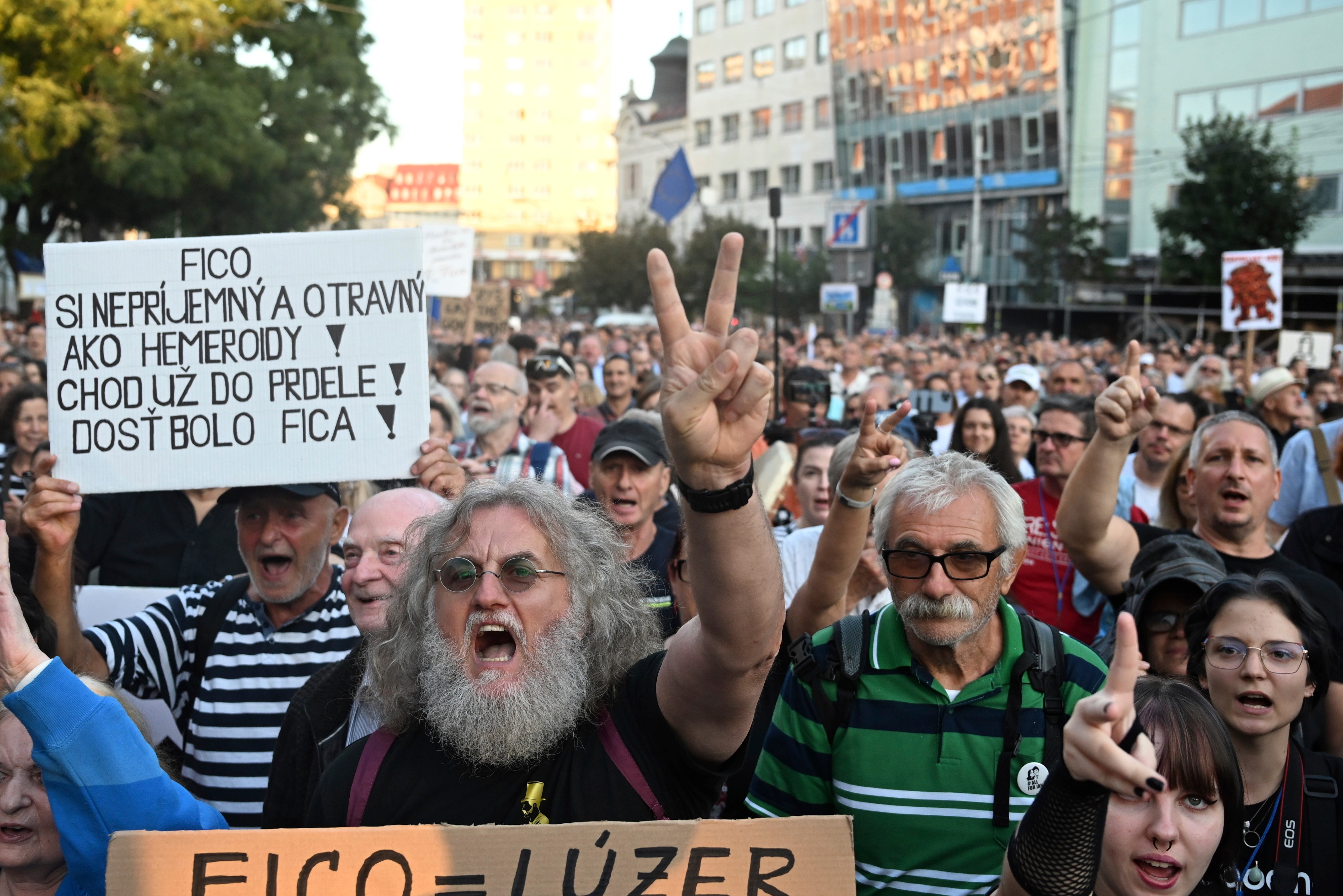 ESLOVAQUIA PROTESTA