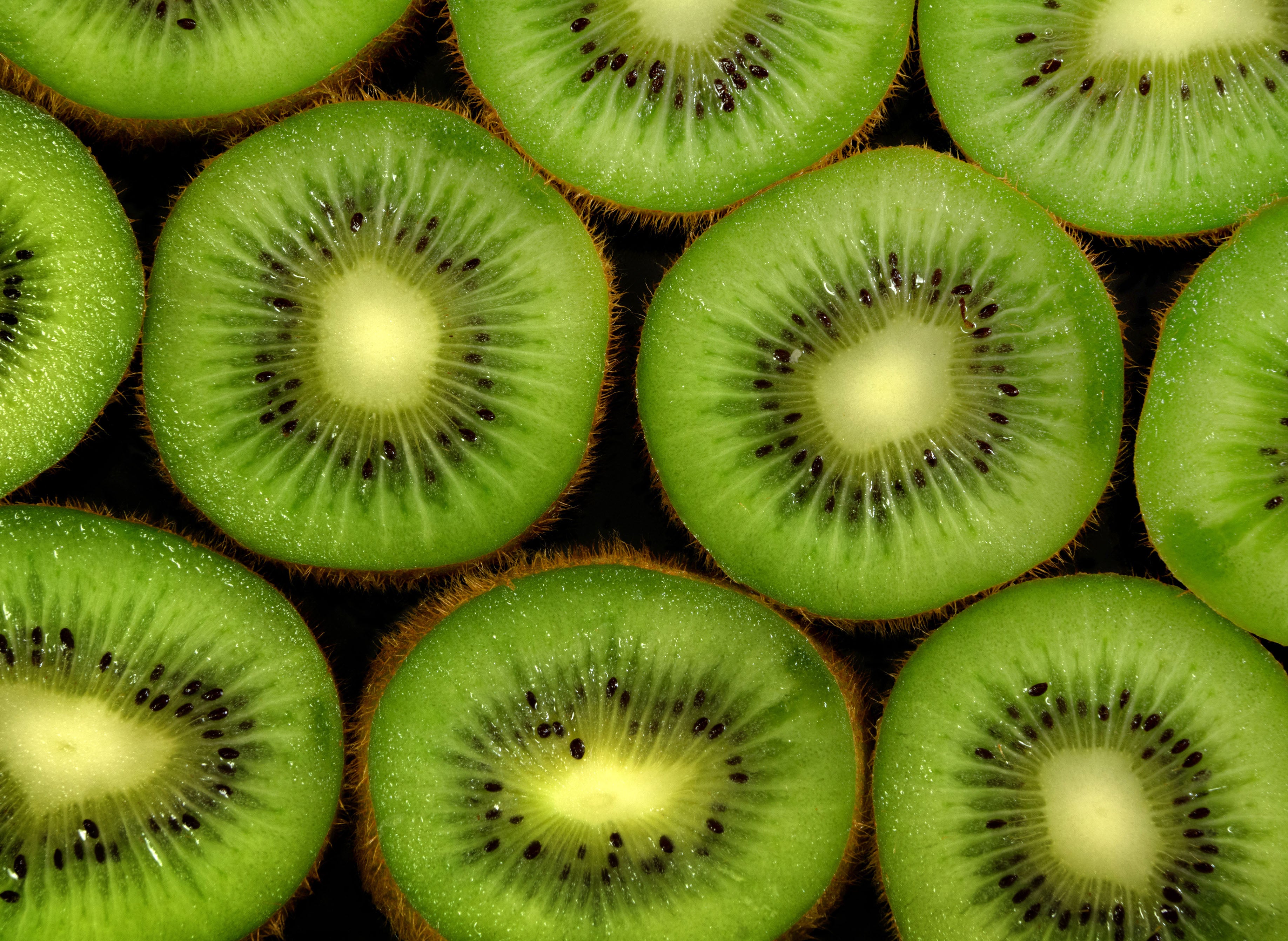 Nutritionists are praising the health benefits of kiwis