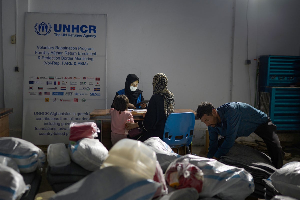 Taliban Block UN Female Staff, Hinder Afghanistan Earthquake Aid