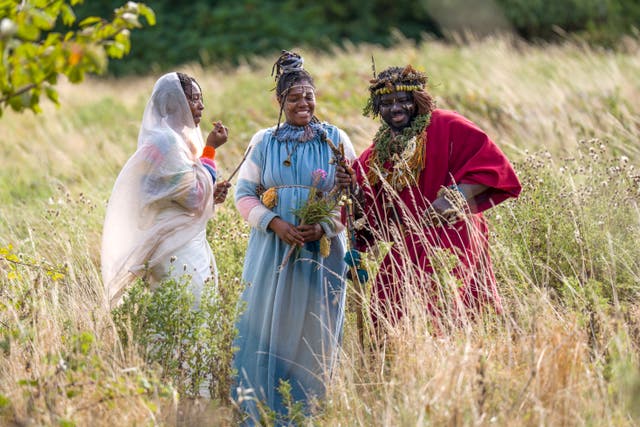 <p>From left: Asnat (Kaura Taylor), Queen Nandi (Jean Gasho) and King Atehene (Kofi Offeh) near their Jedburgh campsite</p>
