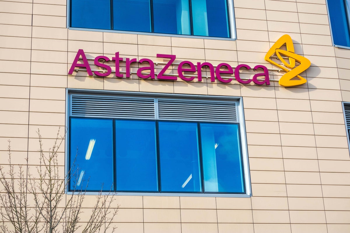 AstraZeneca pauses £200m expansion in Cambridge AstraZeneca pauses £200m expansion in Cambridge