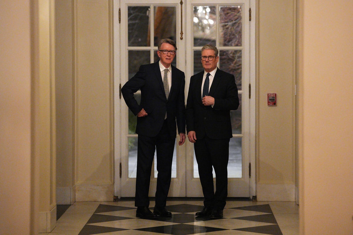 Downing Street Aware of Mandelson-Epstein Emails Before Starmer Defence, Mandelson Sacked