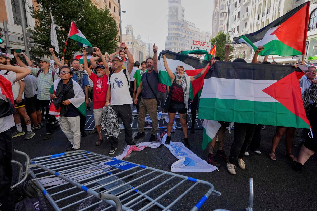 More pro-Palestine protests cause cancellation of Vuelta a Espana finale as Vingegaard wins