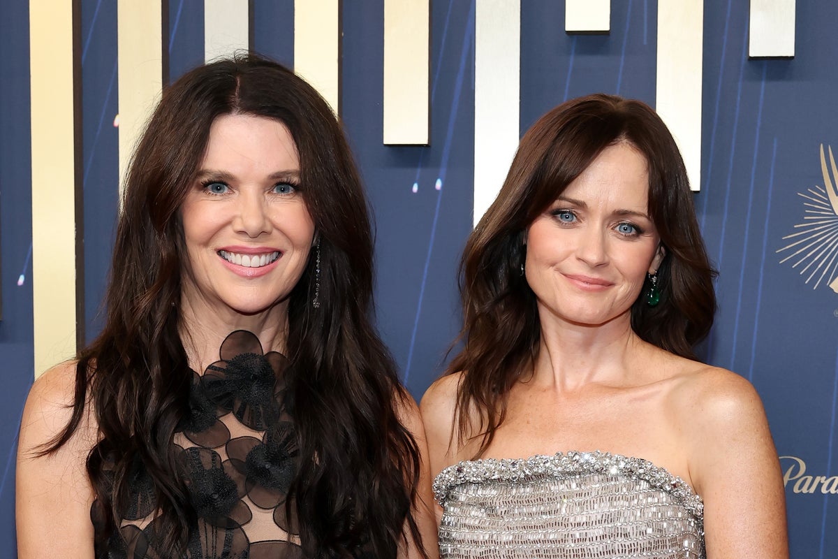 Beloved series Gilmore Girls has exciting announcement involving Lauren Graham
