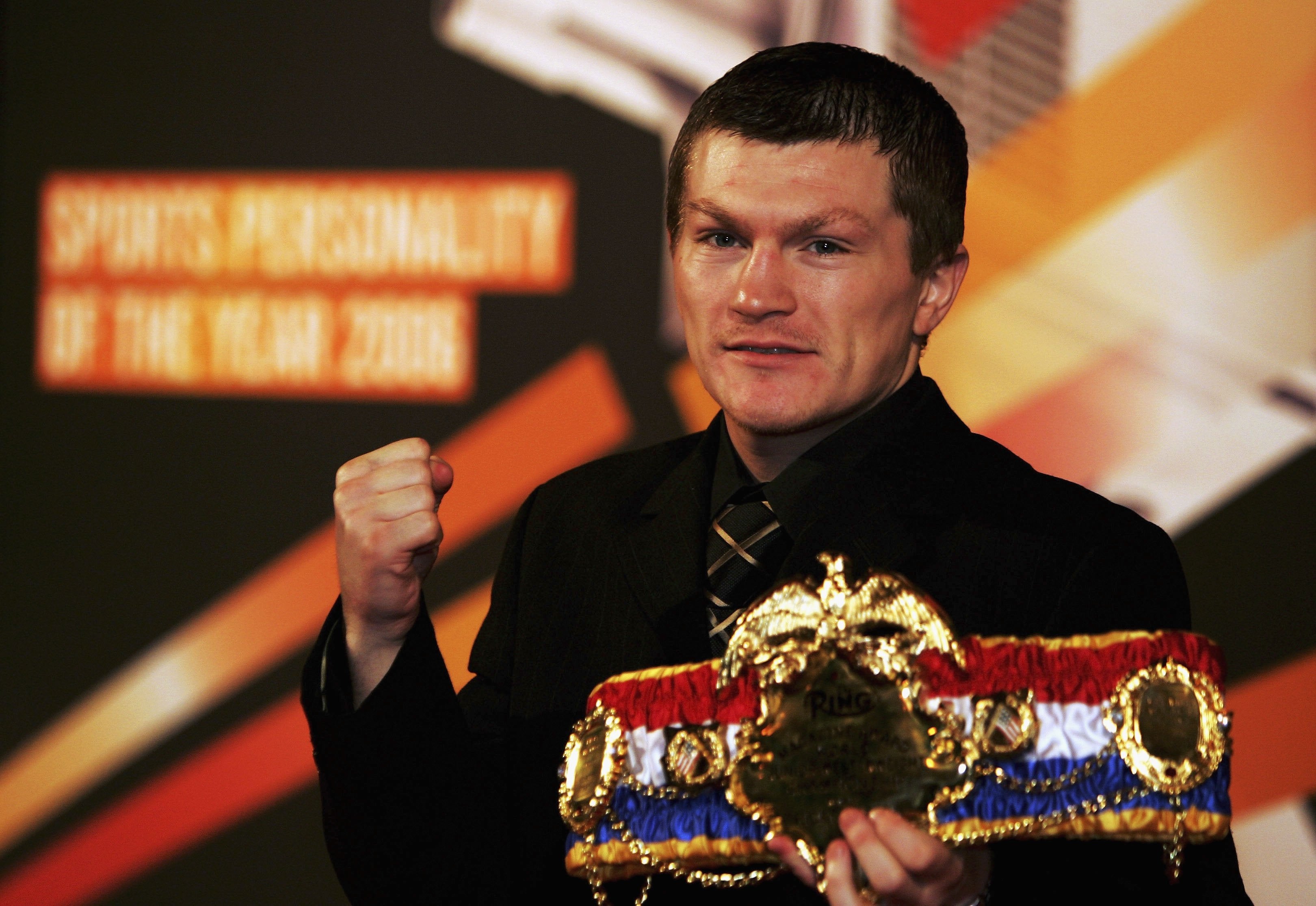 Hatton was found dead at his home on Sunday, leading to an outpouring of tributes from the boxing world