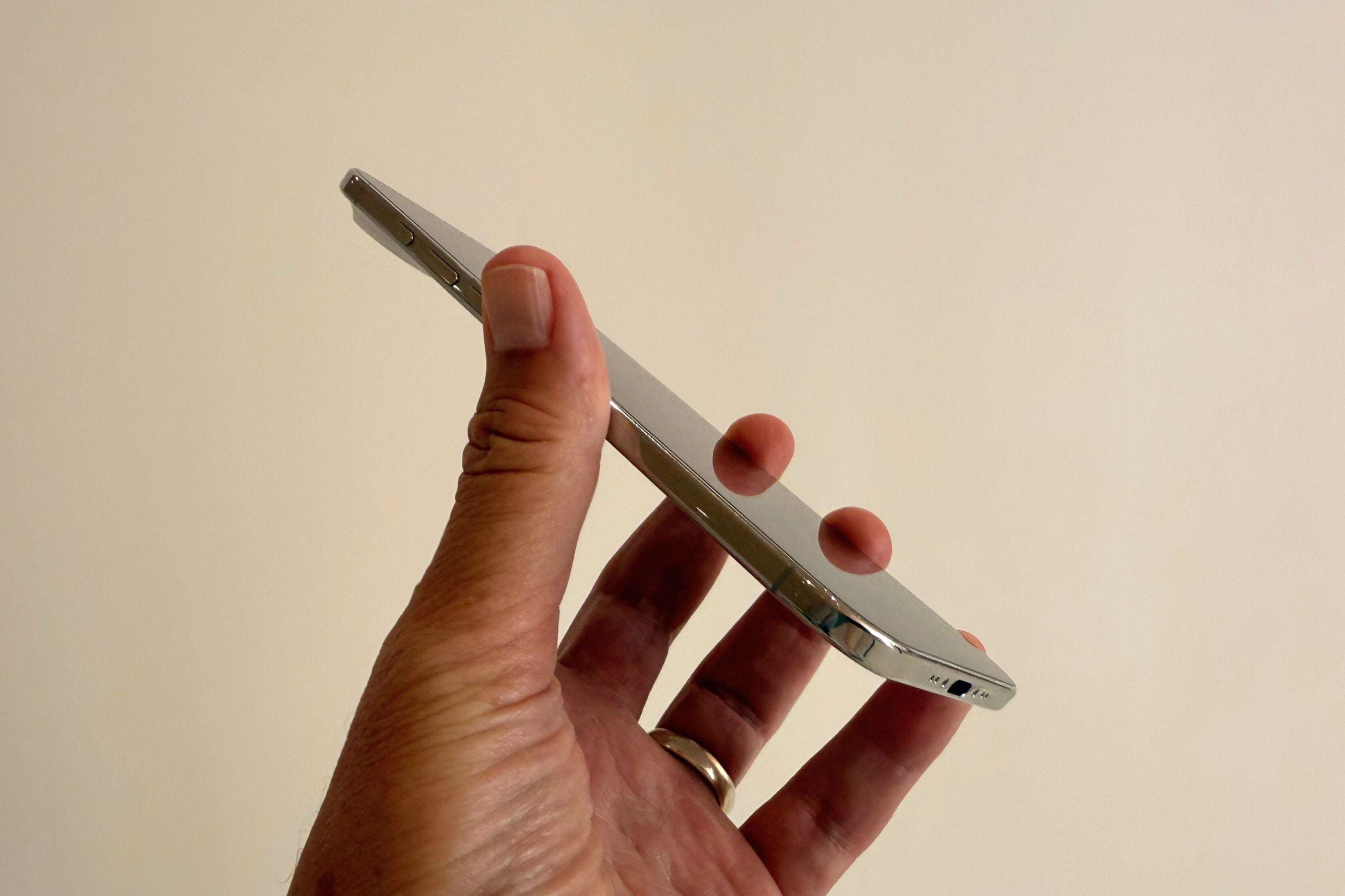 I went hands on with the iPhone Air – it felt like I was barely holding anything