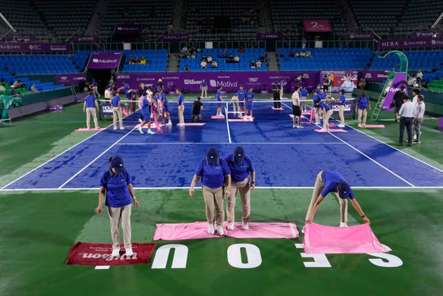 <p>Tuesday's play at the Korea Open has been cancelled due to rain</p>