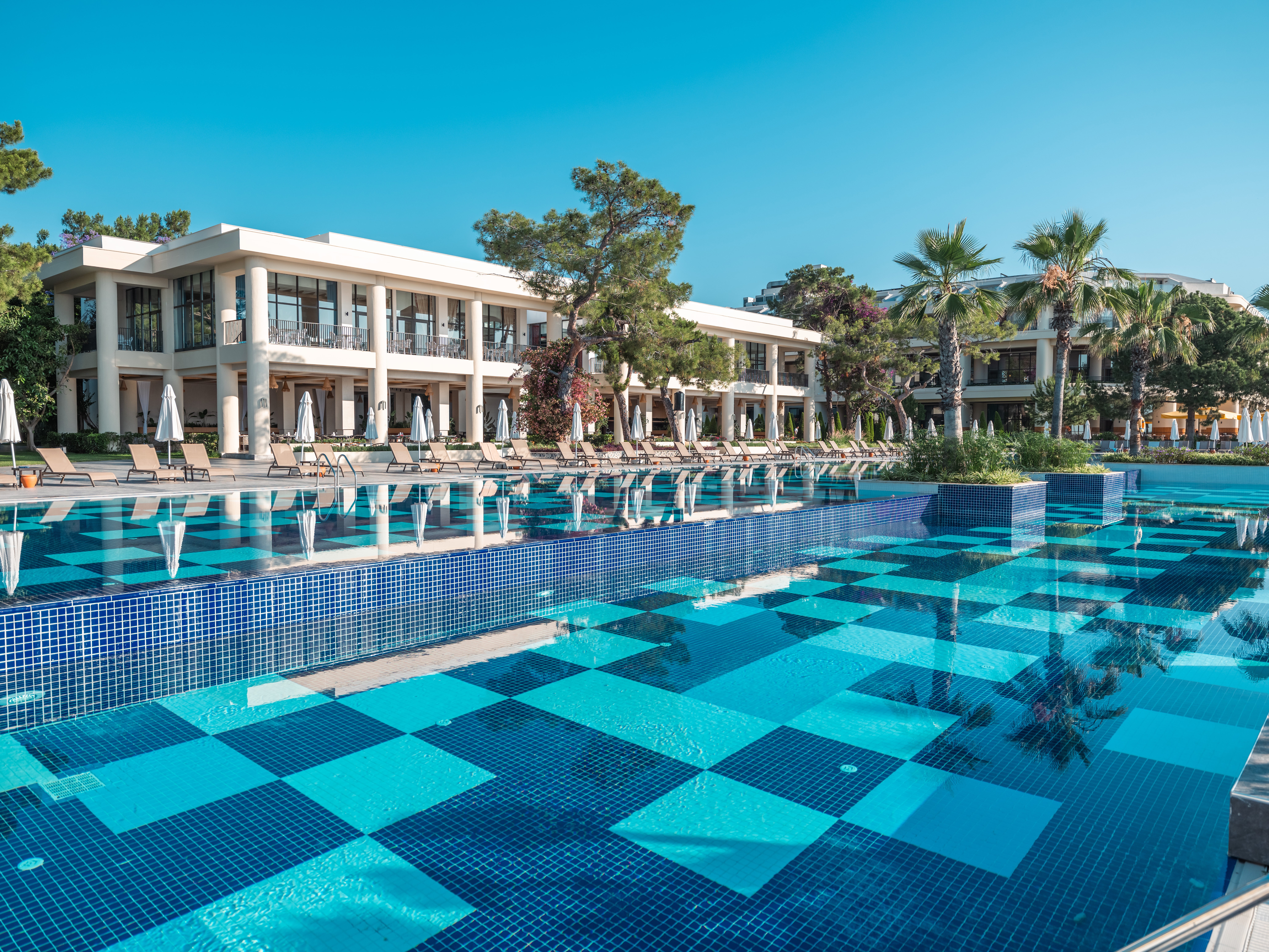 Sherwood Exclusive Kemer is one of Antalya’s most family-friendly stays