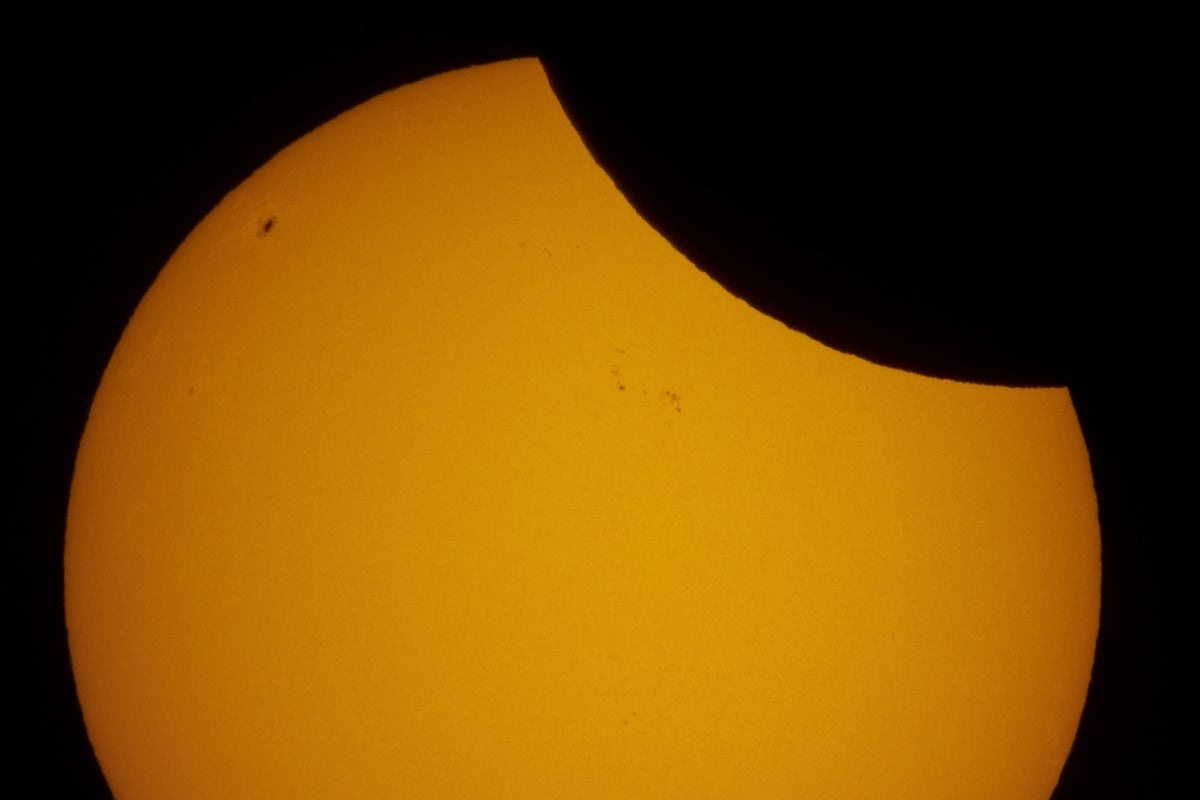 Partial solar eclipse at the bottom of the world closes out the year's ...