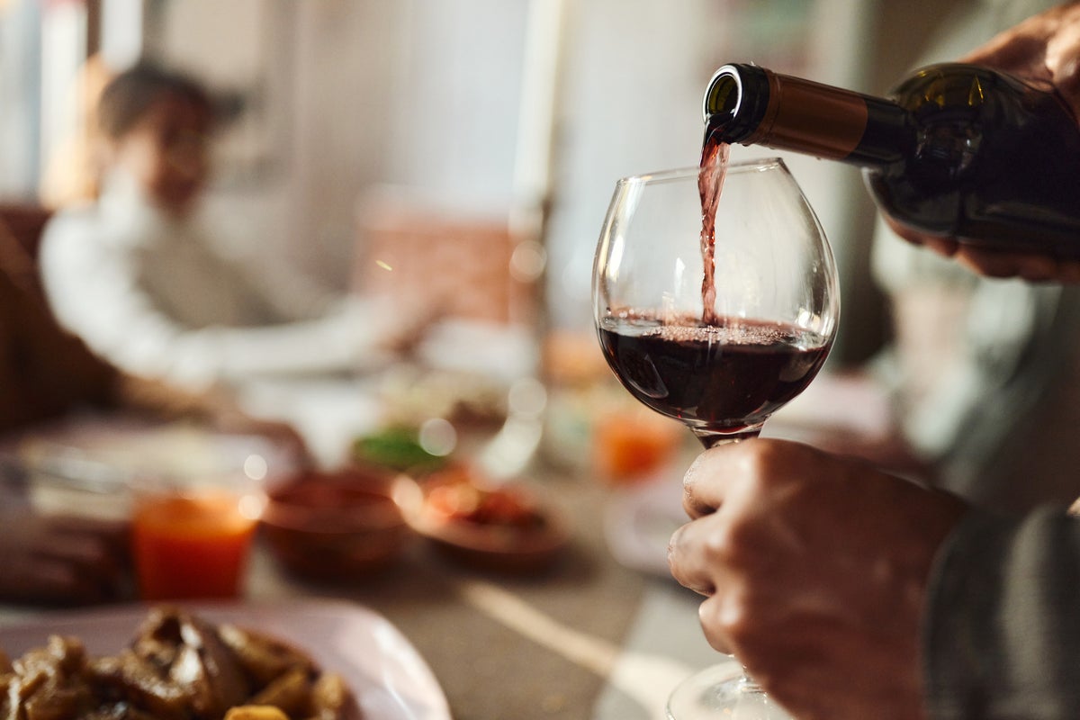 Drinking any amount of alcohol may lead to dementia, study finds