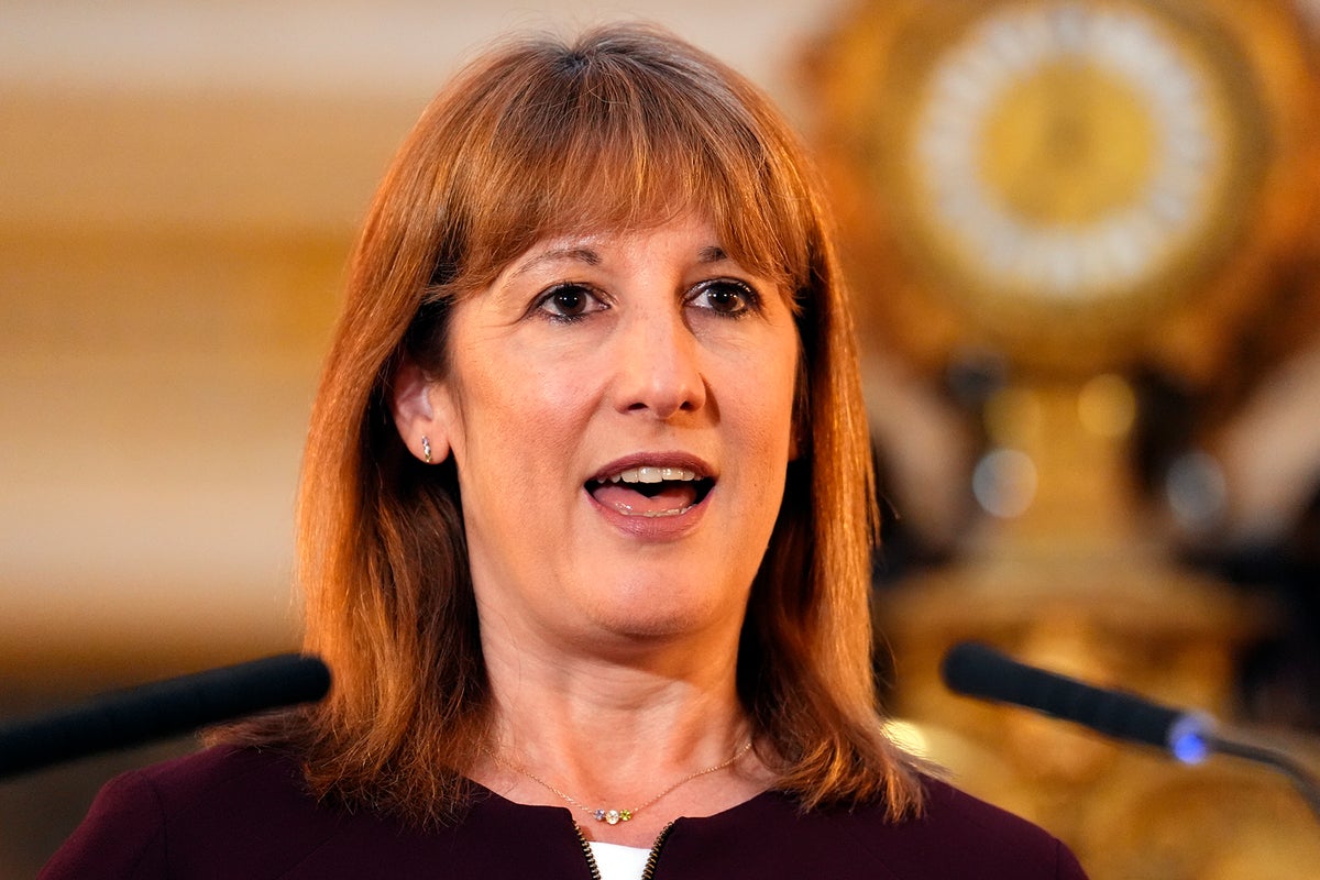 Reeves urged to target pensioners and landlords with 2p income tax rise
