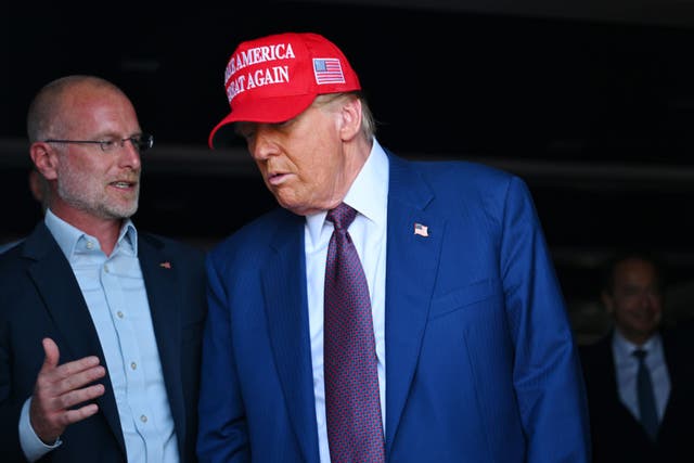 <p>Brendan Carr and Donald Trump in November of 2024</p>