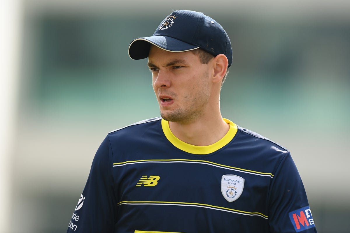 Scott Currie makes late dash to make One-Day Cup final after England T20 washed out Scott Currie makes late dash to make One-Day Cup final after England T20 washed out