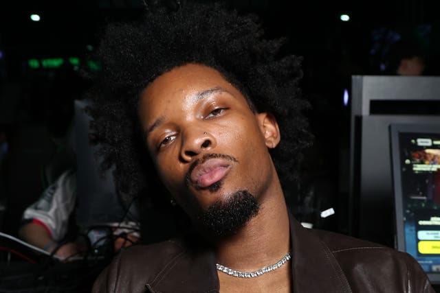 <p>D4vd en la Semana de la Moda de París en marzo de 2025</p>