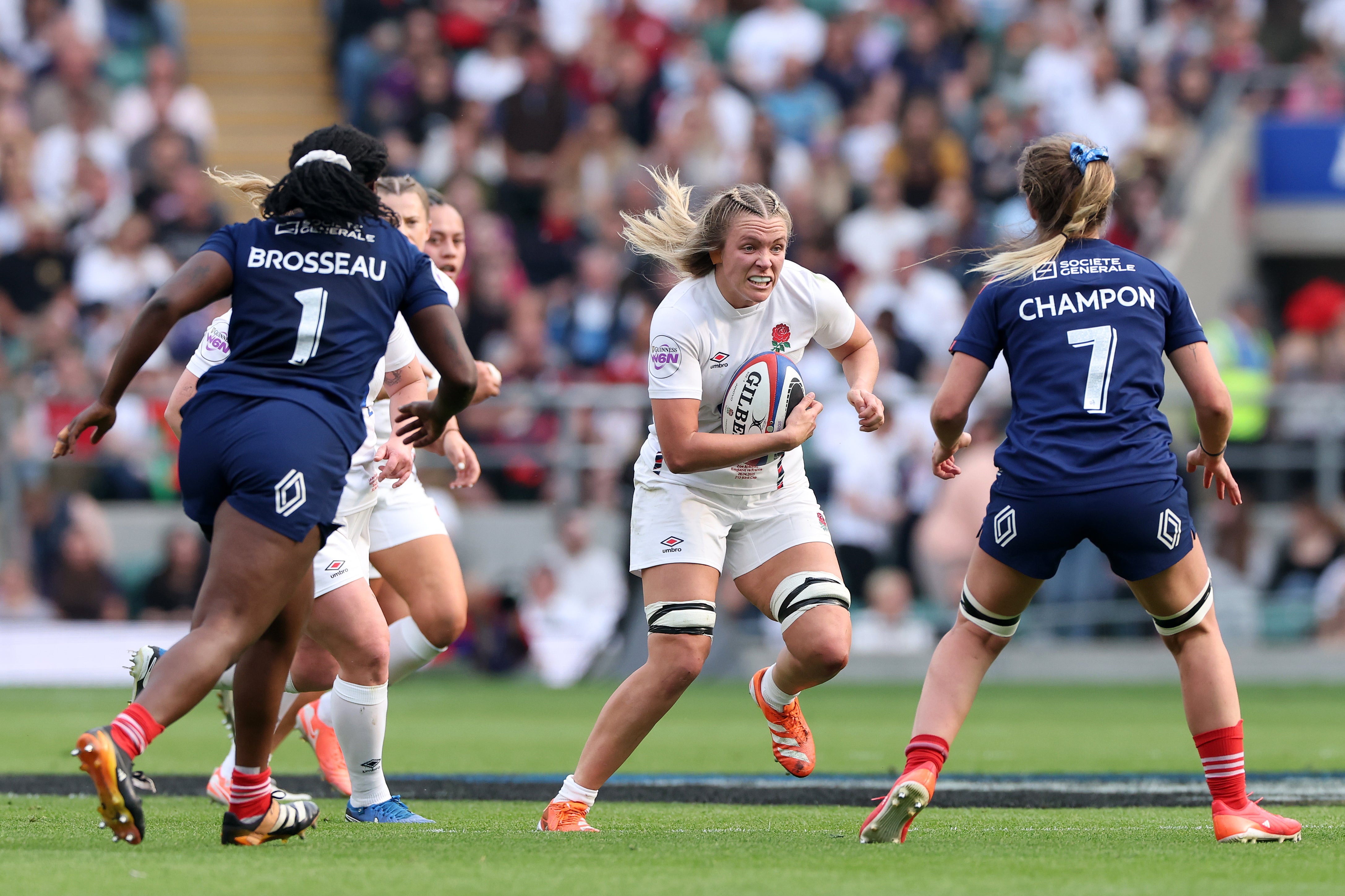 Zoe Aldcroft está disfrutando de la primera prueba verdadera del torneo de Inglaterra